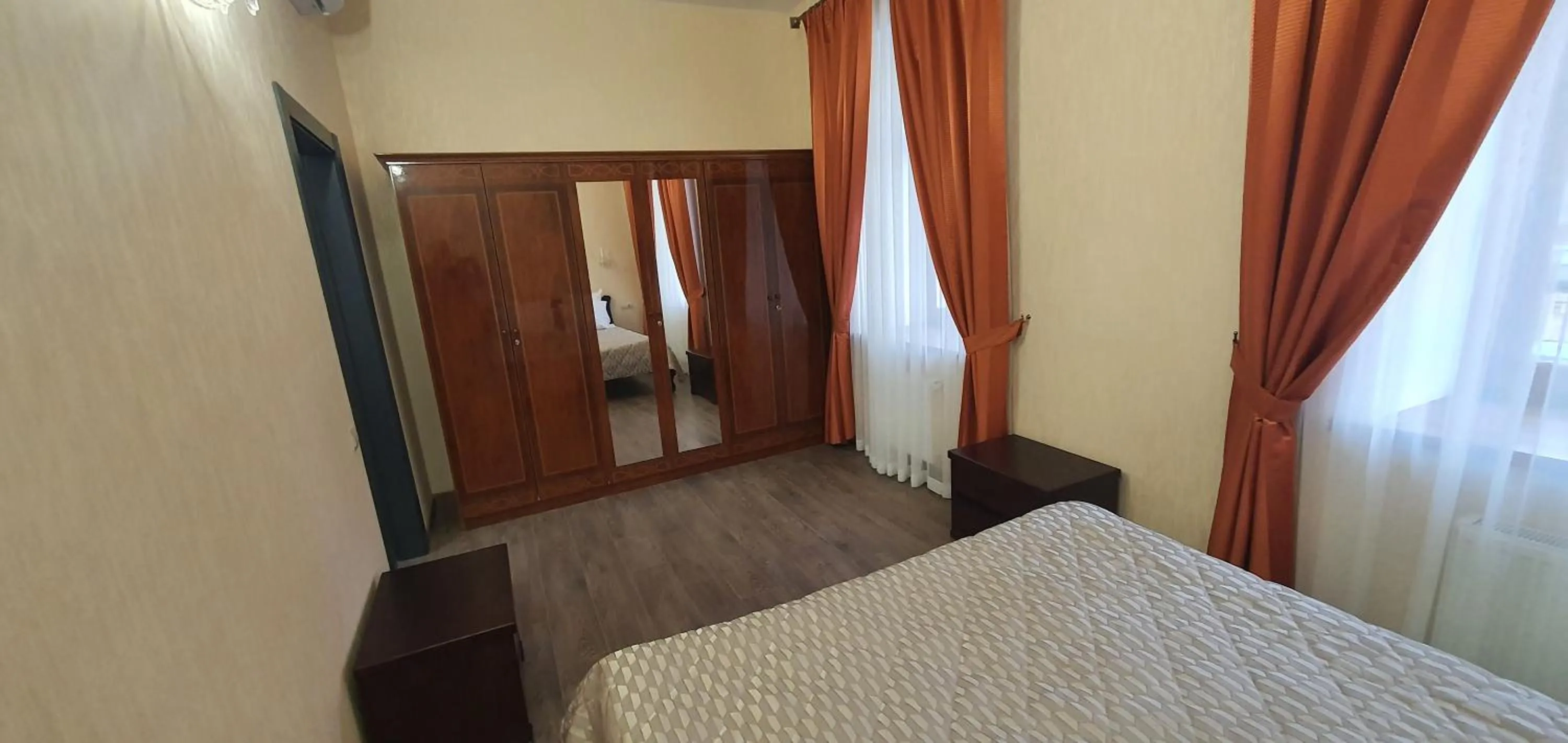 wardrobe, Bed in Centralnyi hotel