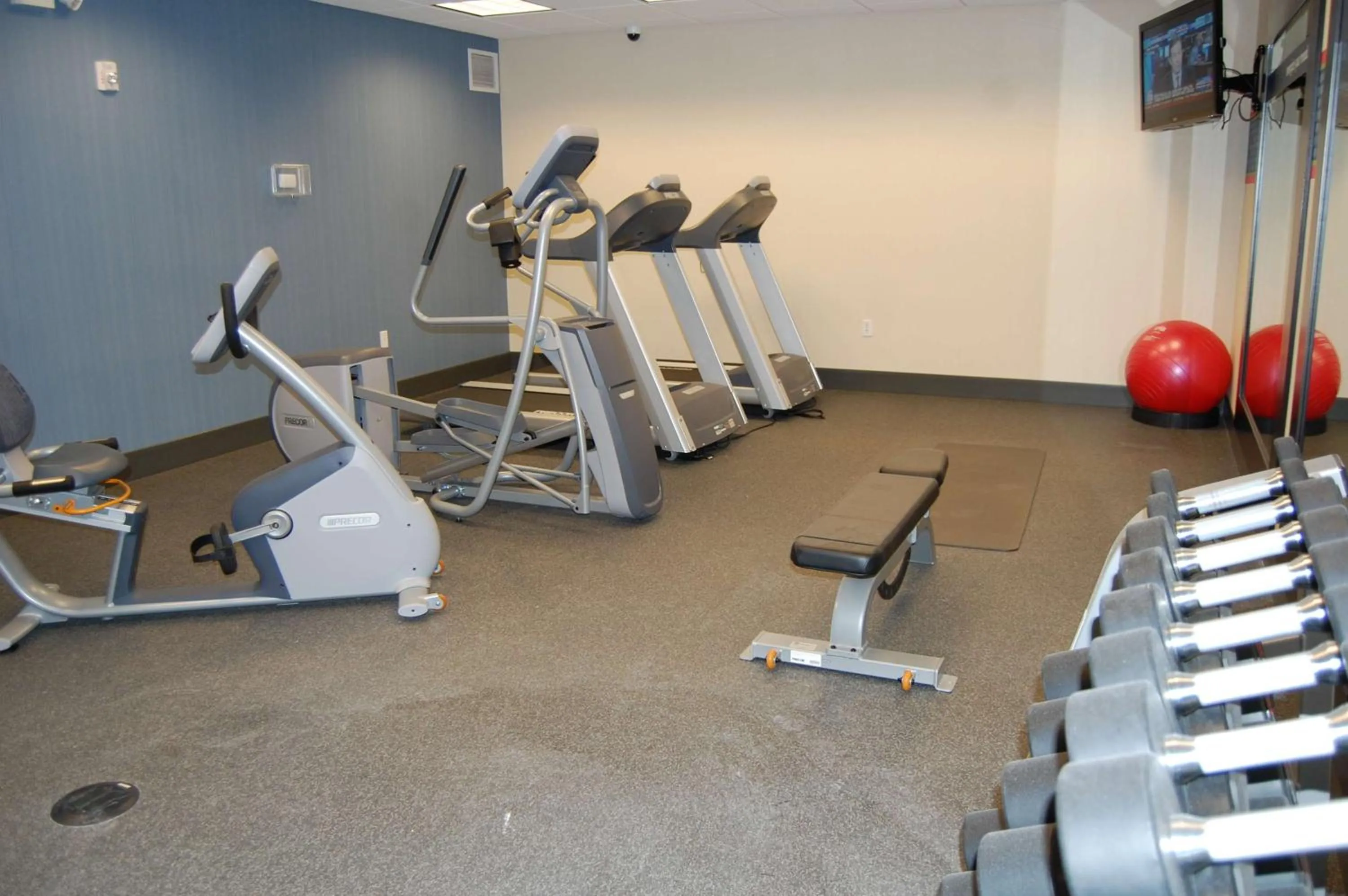 Fitness centre/facilities in Hampton Inn Sidney