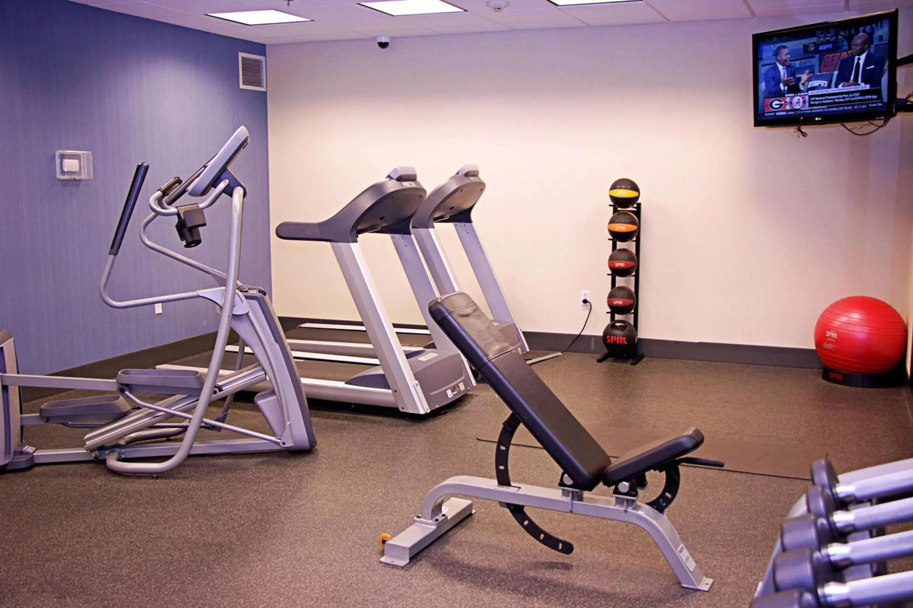 Fitness centre/facilities in Hampton Inn Sidney Fitness centre/facilities in Hampton Inn Sidney