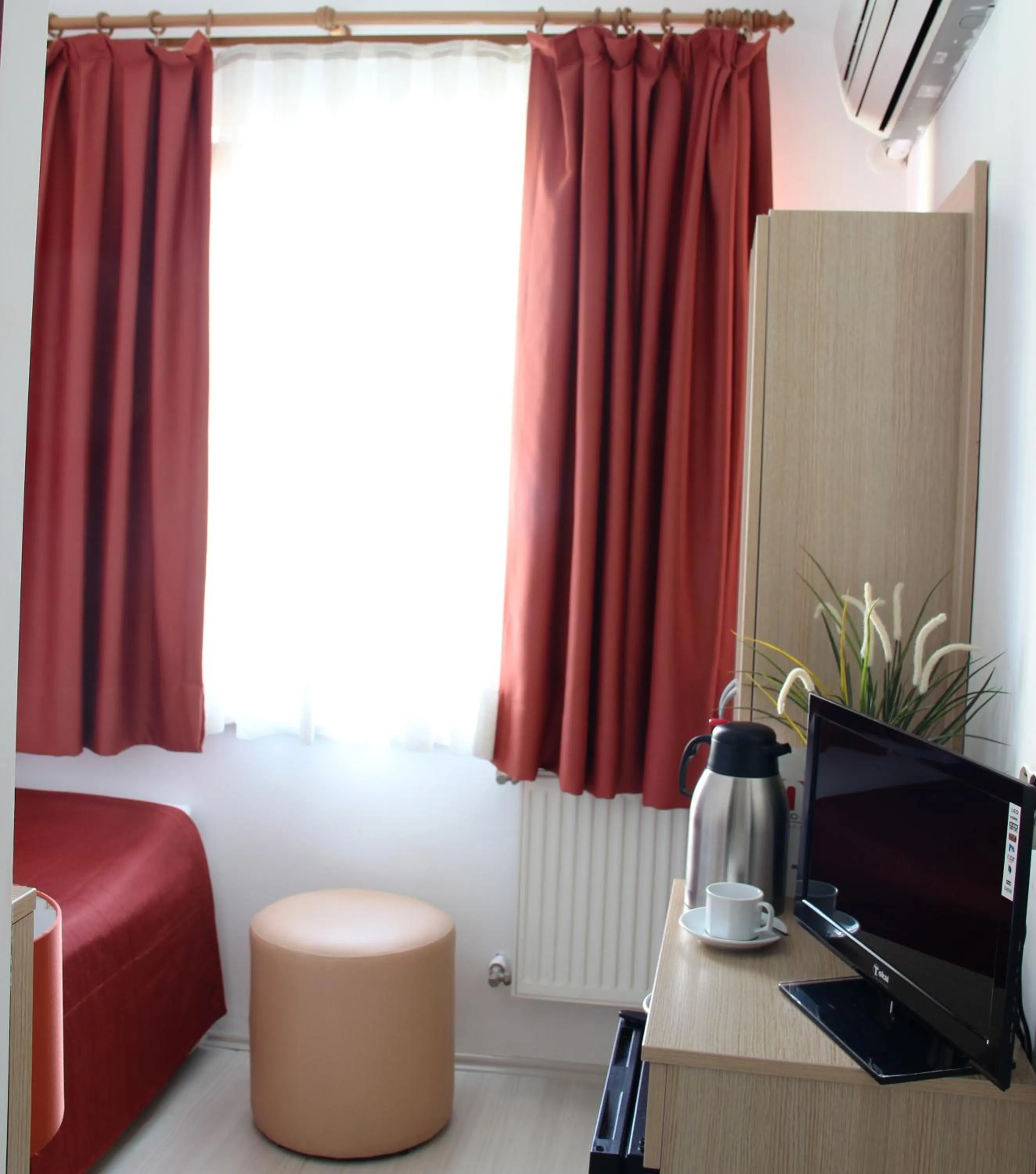 Decorative detail in Payidar HOTEL