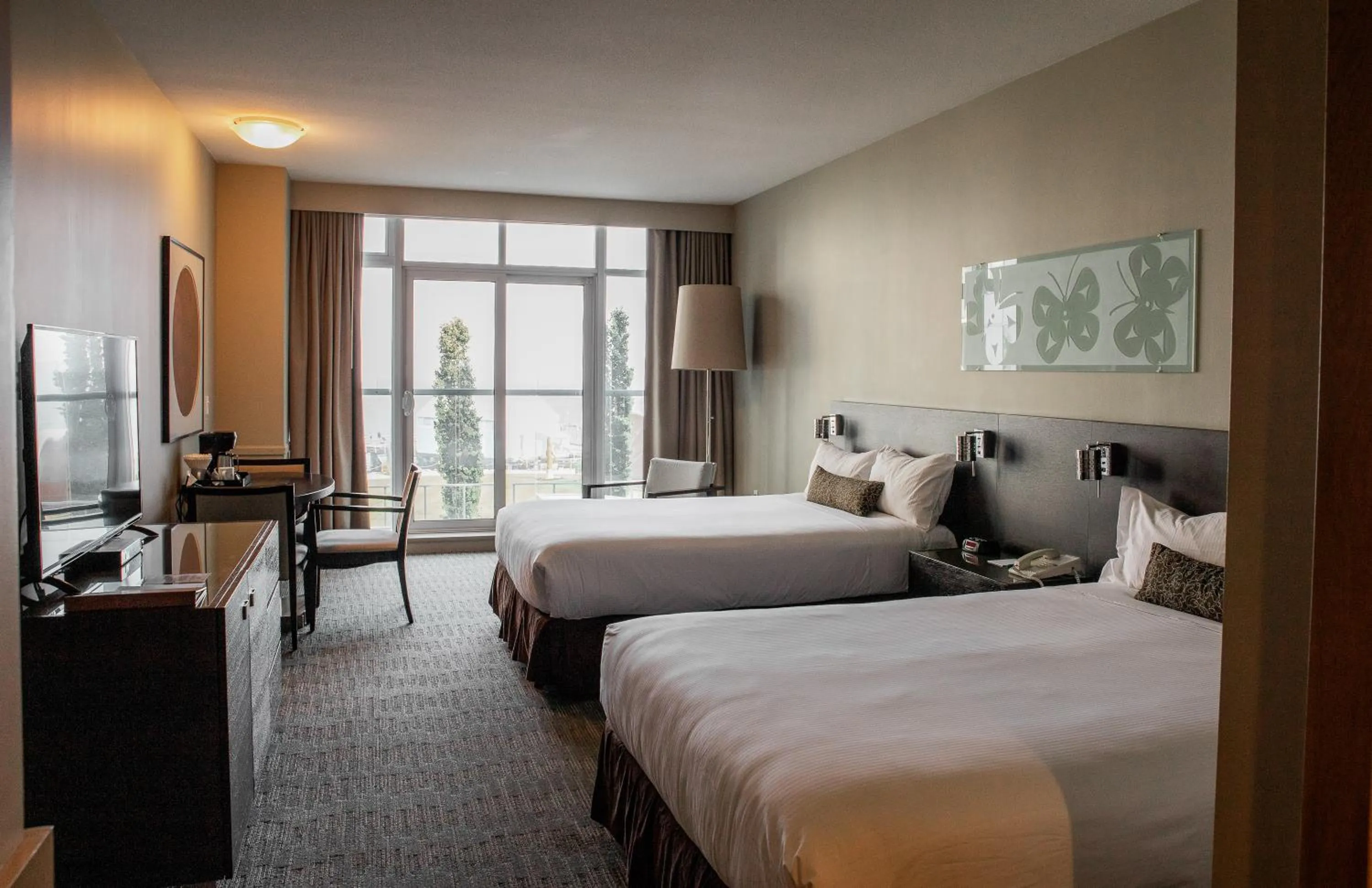 Bed in The Sidney Pier Hotel & Spa