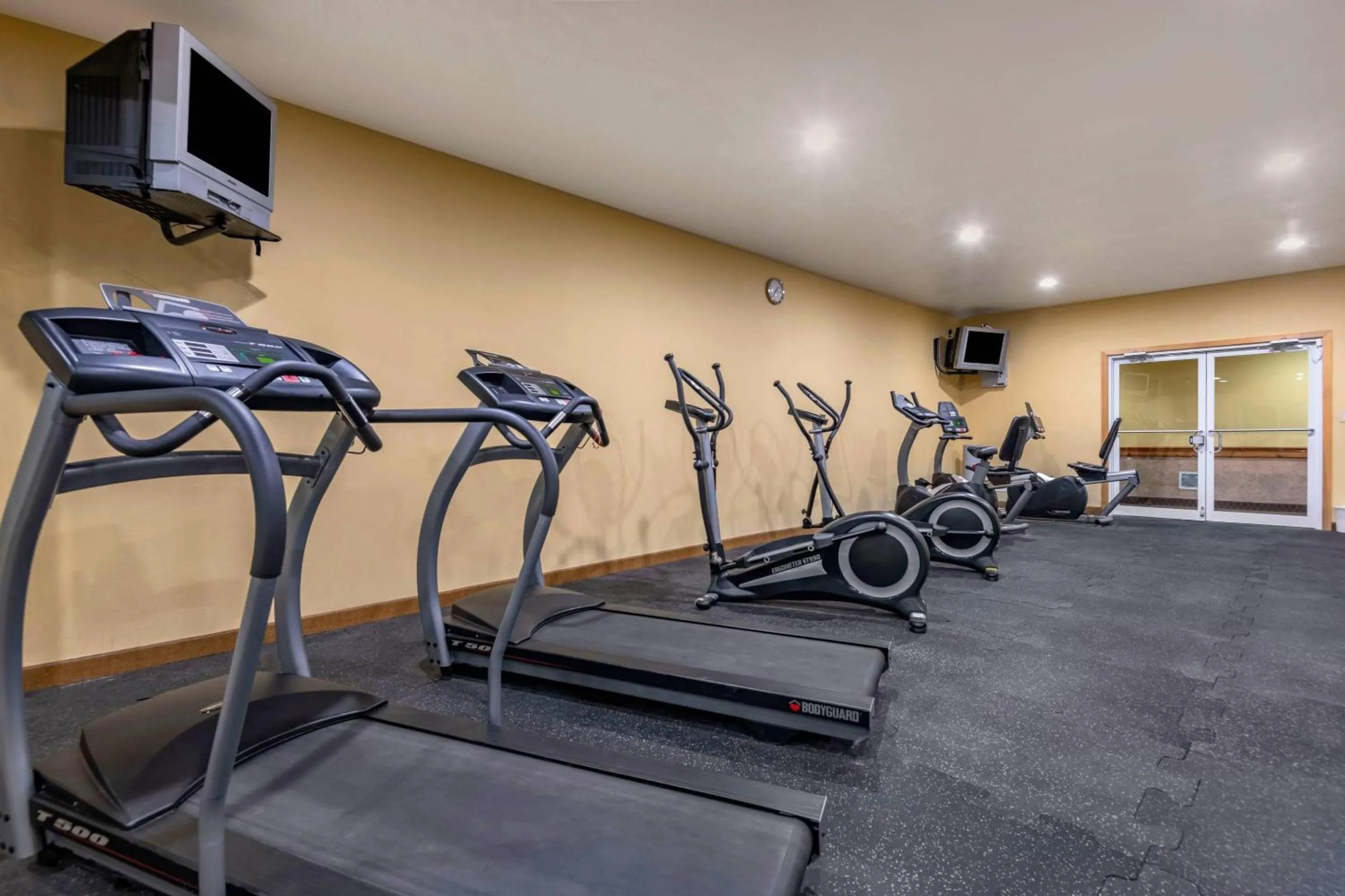 Fitness centre/facilities in Mountain Edge Suites at Sunapee, an Ascend Collection Hotel