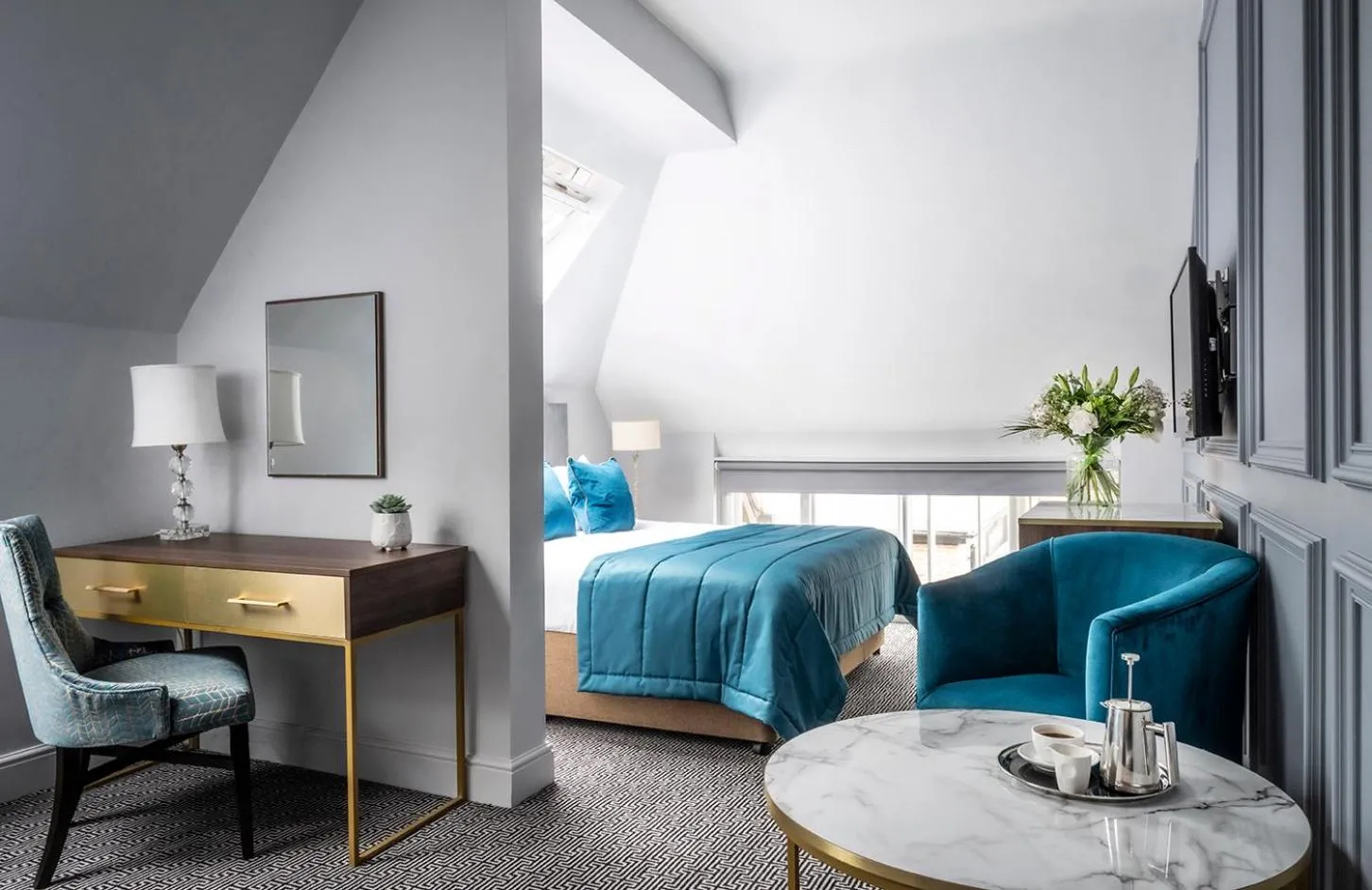 Bedroom, Bed in Fawsley Hall Hotel