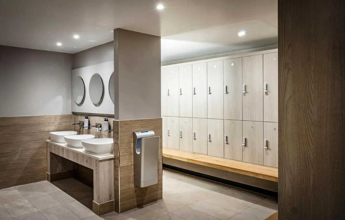 Spa and wellness centre/facilities in Fawsley Hall Hotel Spa and wellness centre/facilities in Fawsley Hall Hotel