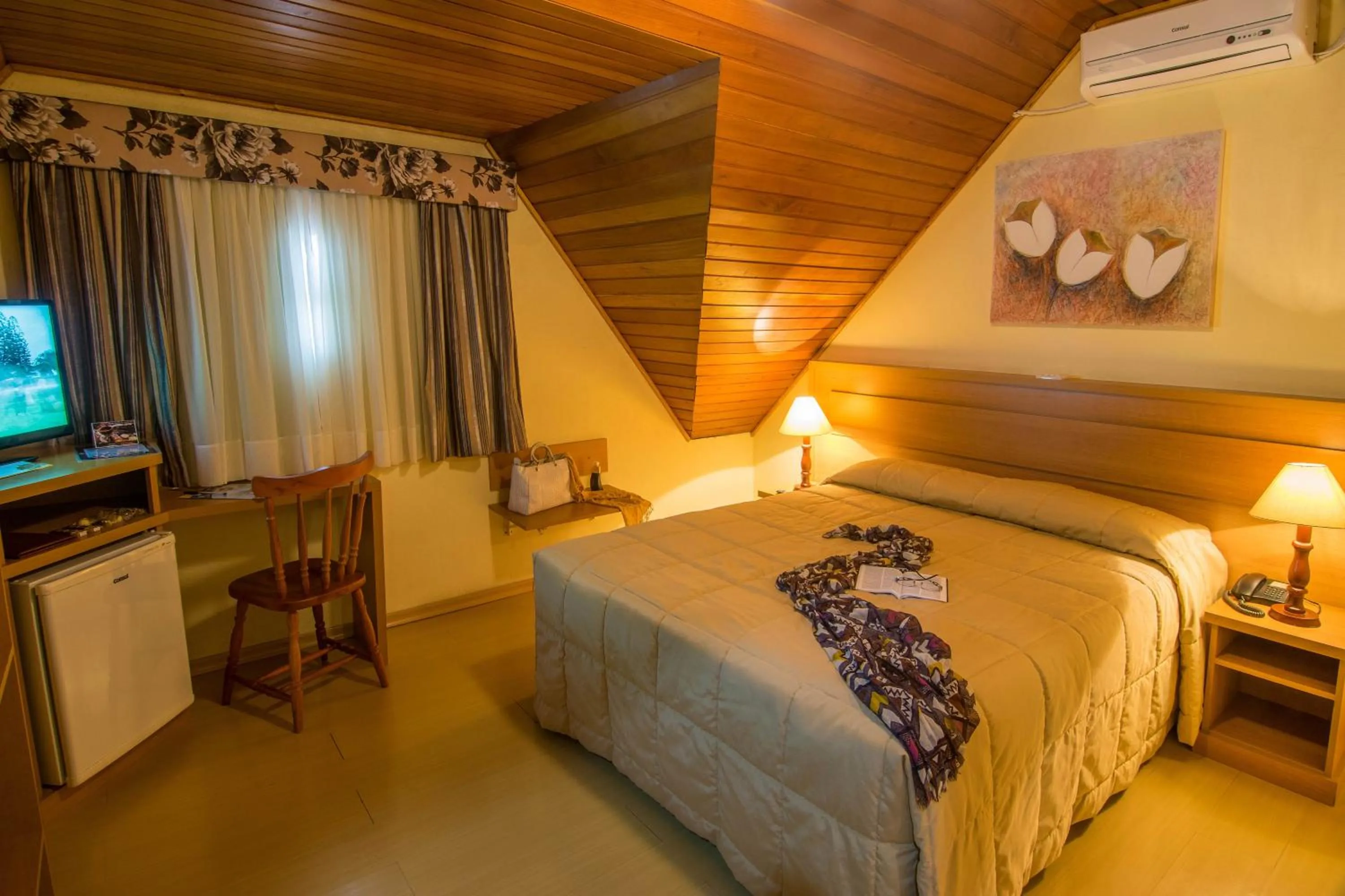 Bedroom, Bed in Hotel Sky Gramado