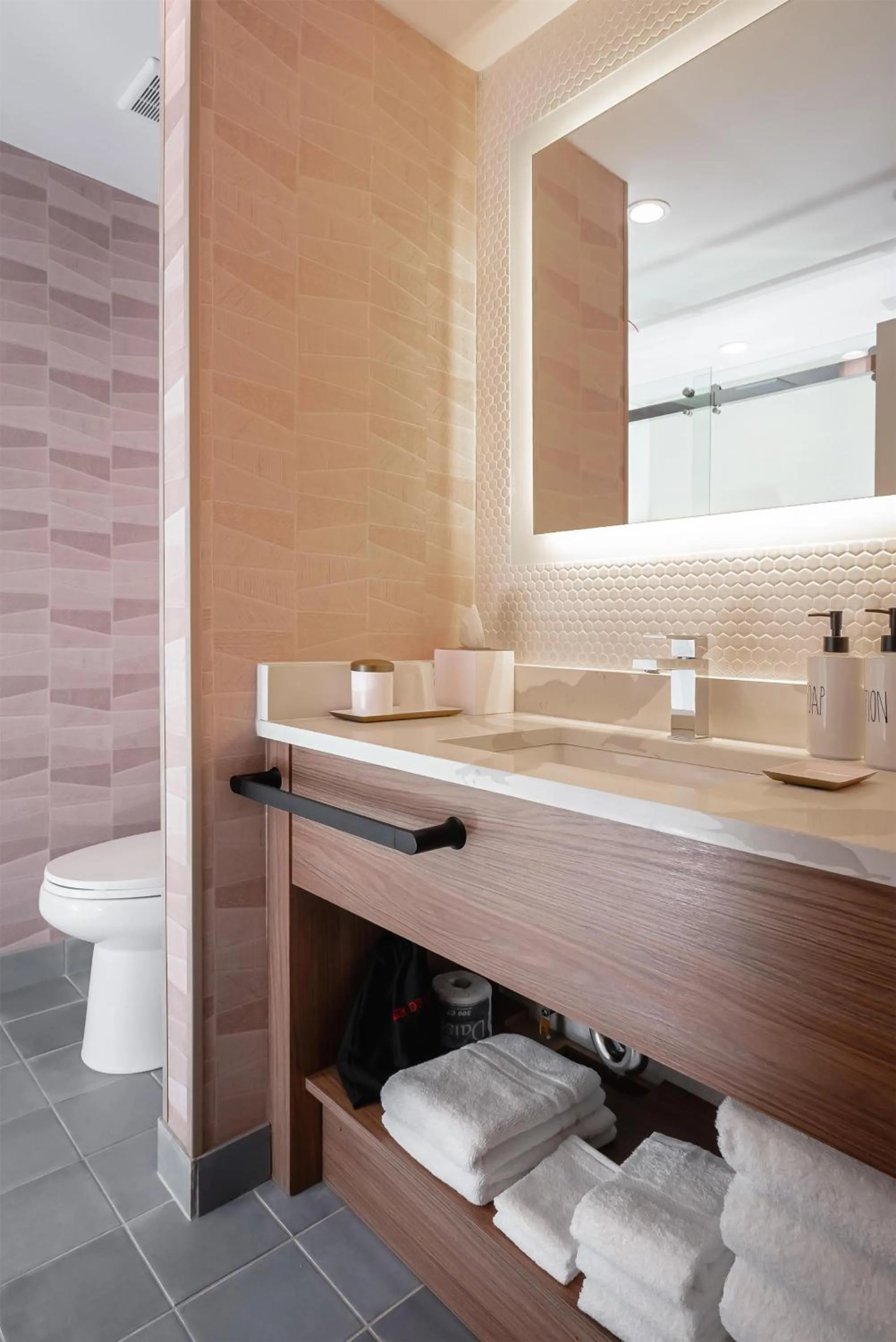 Bathroom in The Bentley Hotel Southampton