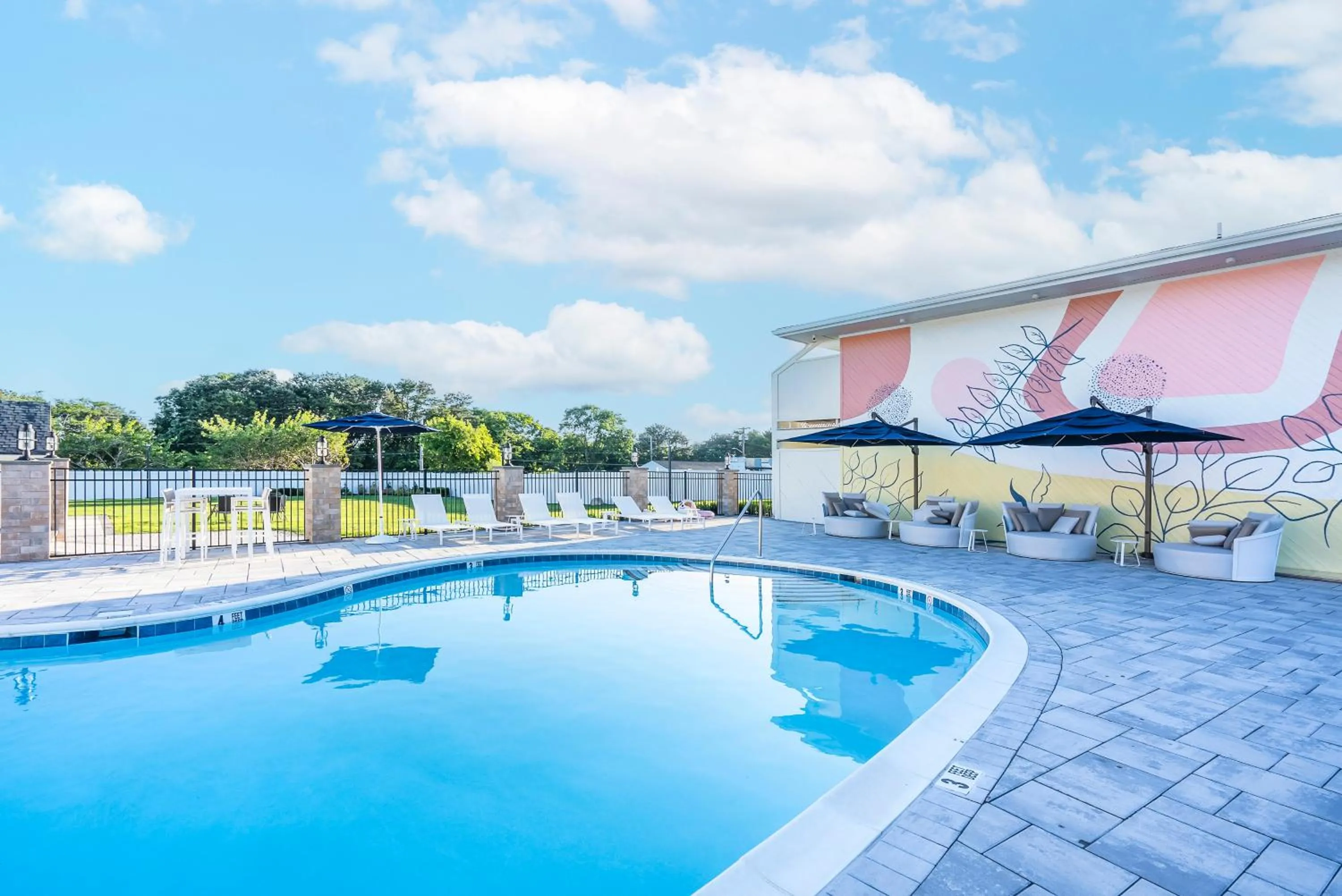 Patio in The Bentley Hotel Southampton