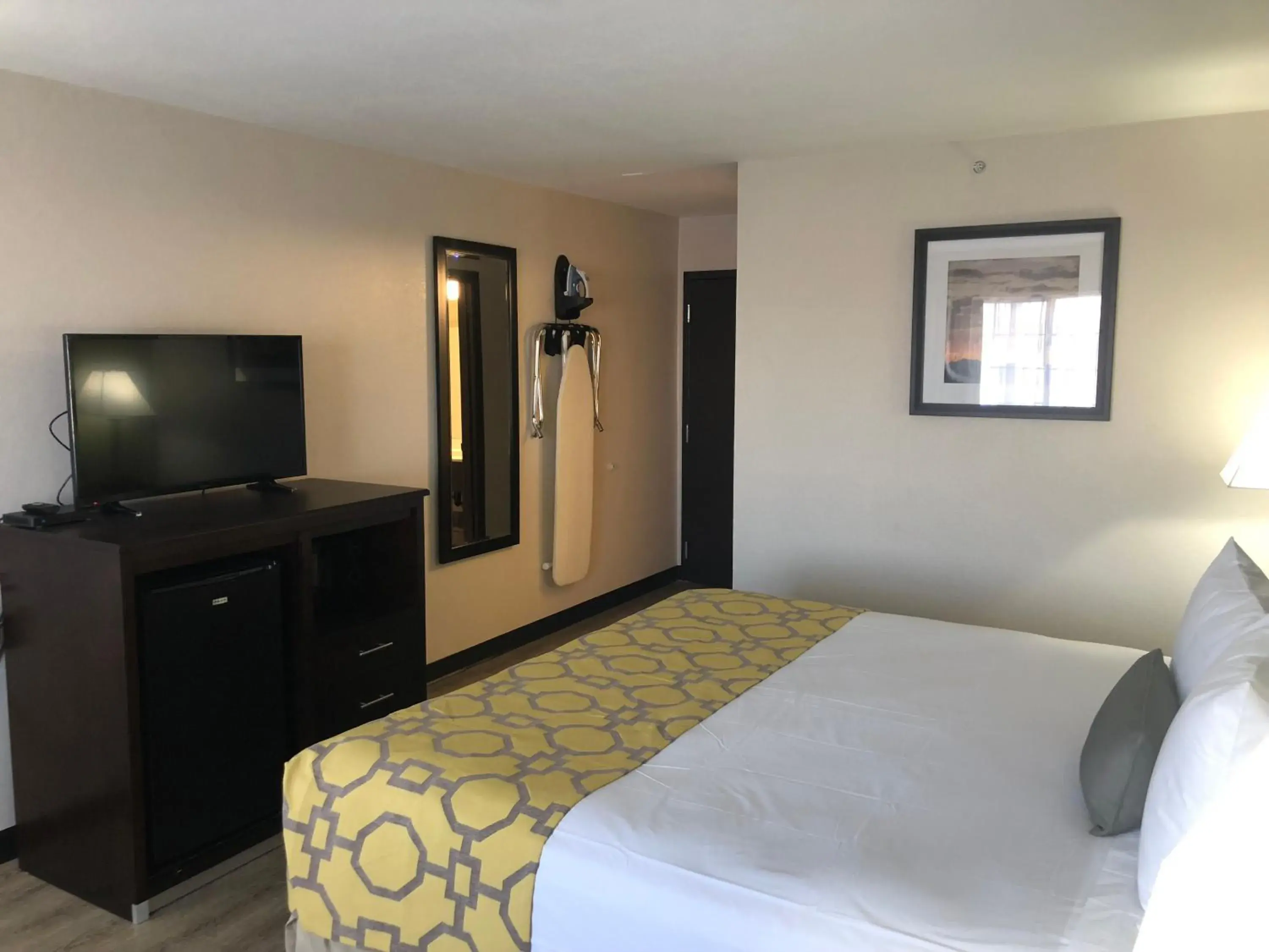 Other, Bed in Baymont by Wyndham Phoenix I-10 near 51st Ave Other, Bed in Baymont by Wyndham Phoenix I-10 near 51st Ave