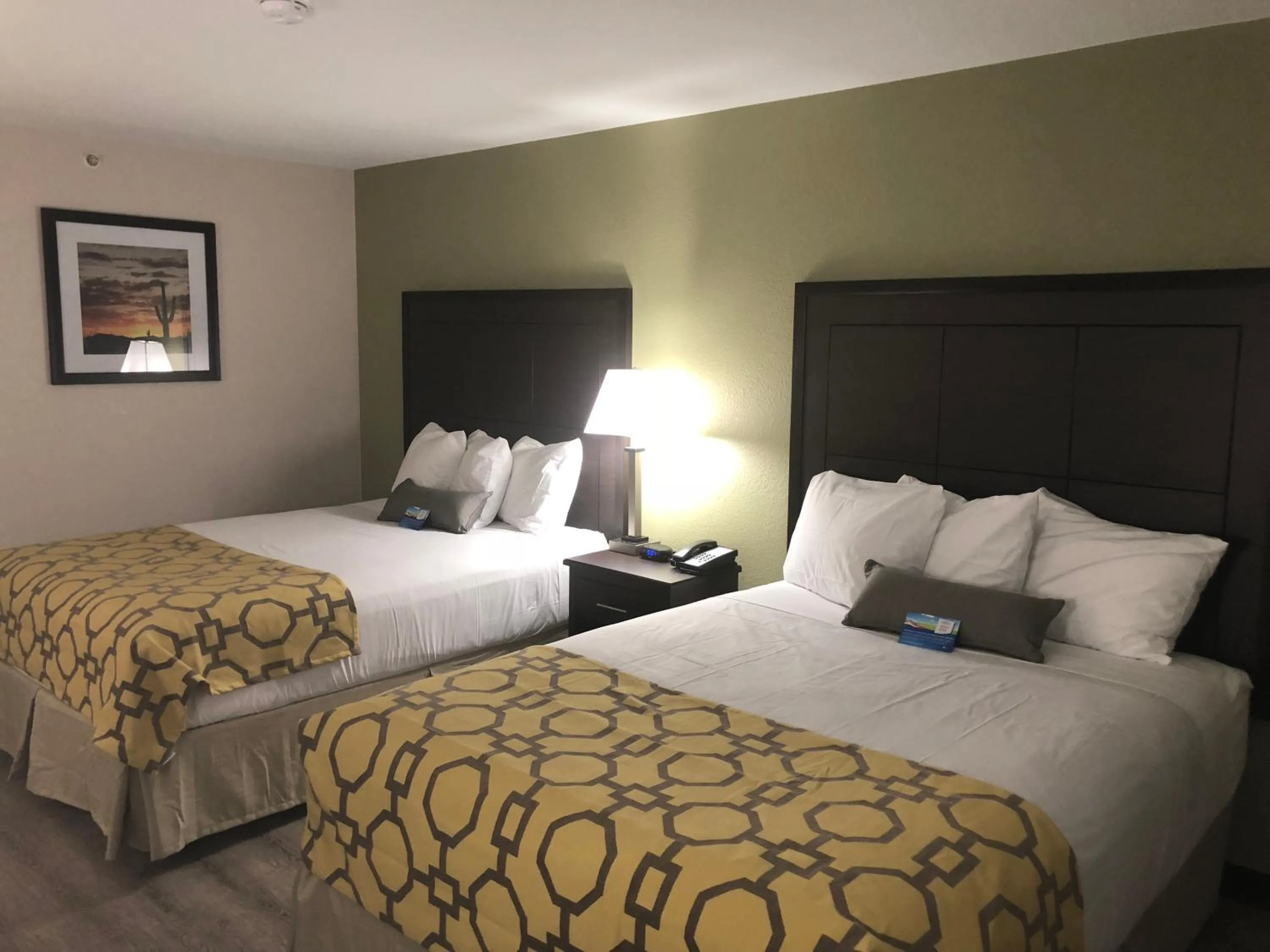 Photo of the whole room, Bed in Baymont by Wyndham Phoenix I-10 near 51st Ave