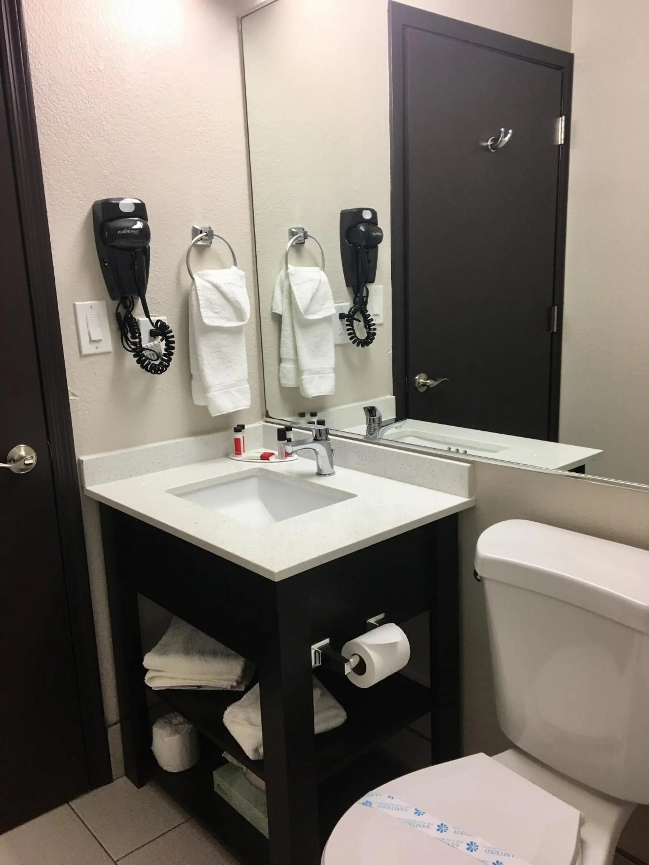 Bathroom in Baymont by Wyndham Phoenix I-10 near 51st Ave