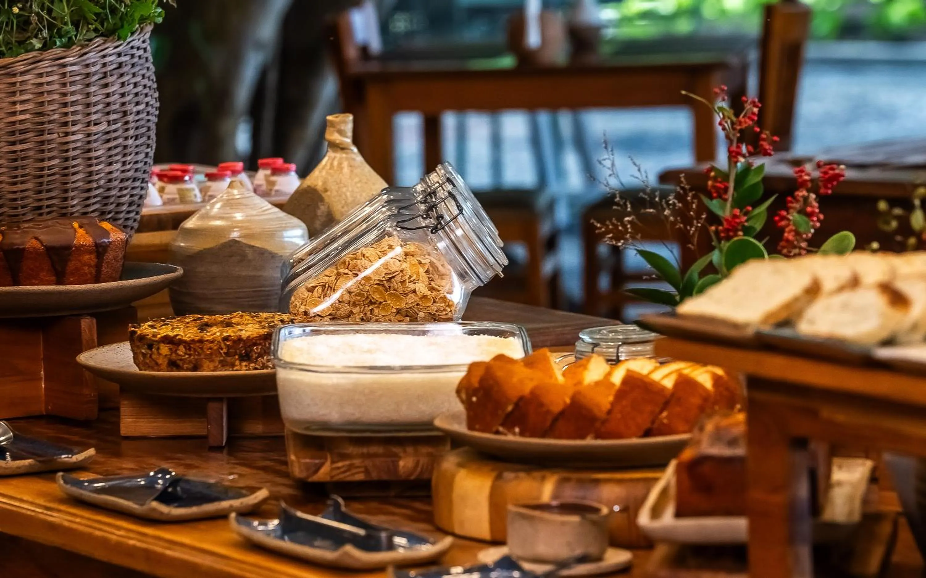 Buffet breakfast in Hotel Pontal de Ubu