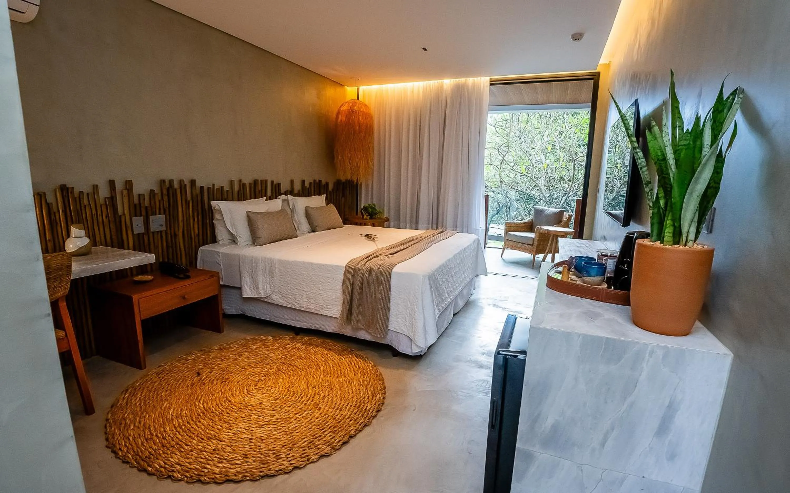 Bedroom, Bed in Hotel Pontal de Ubu