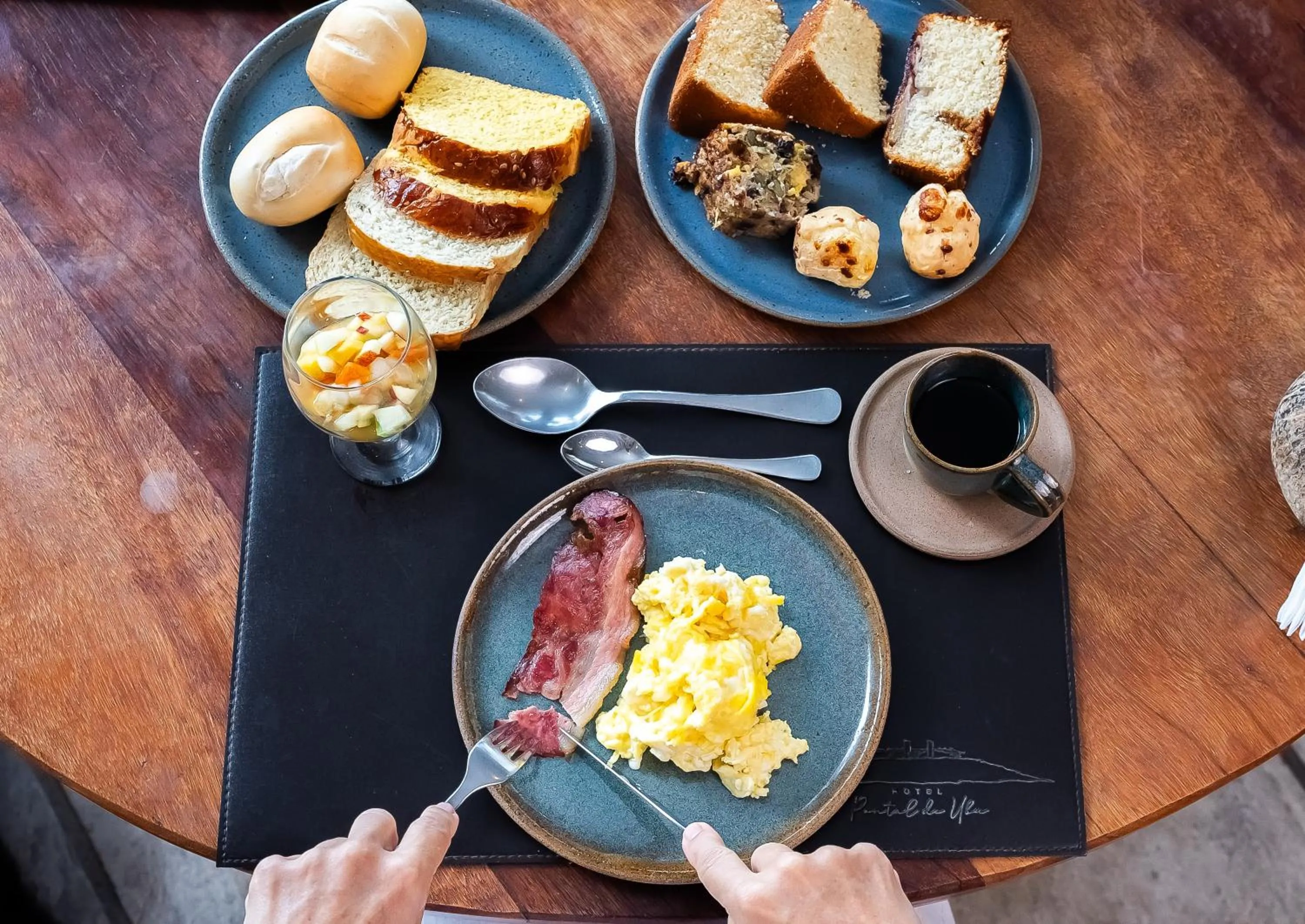 Food in Hotel Pontal de Ubu