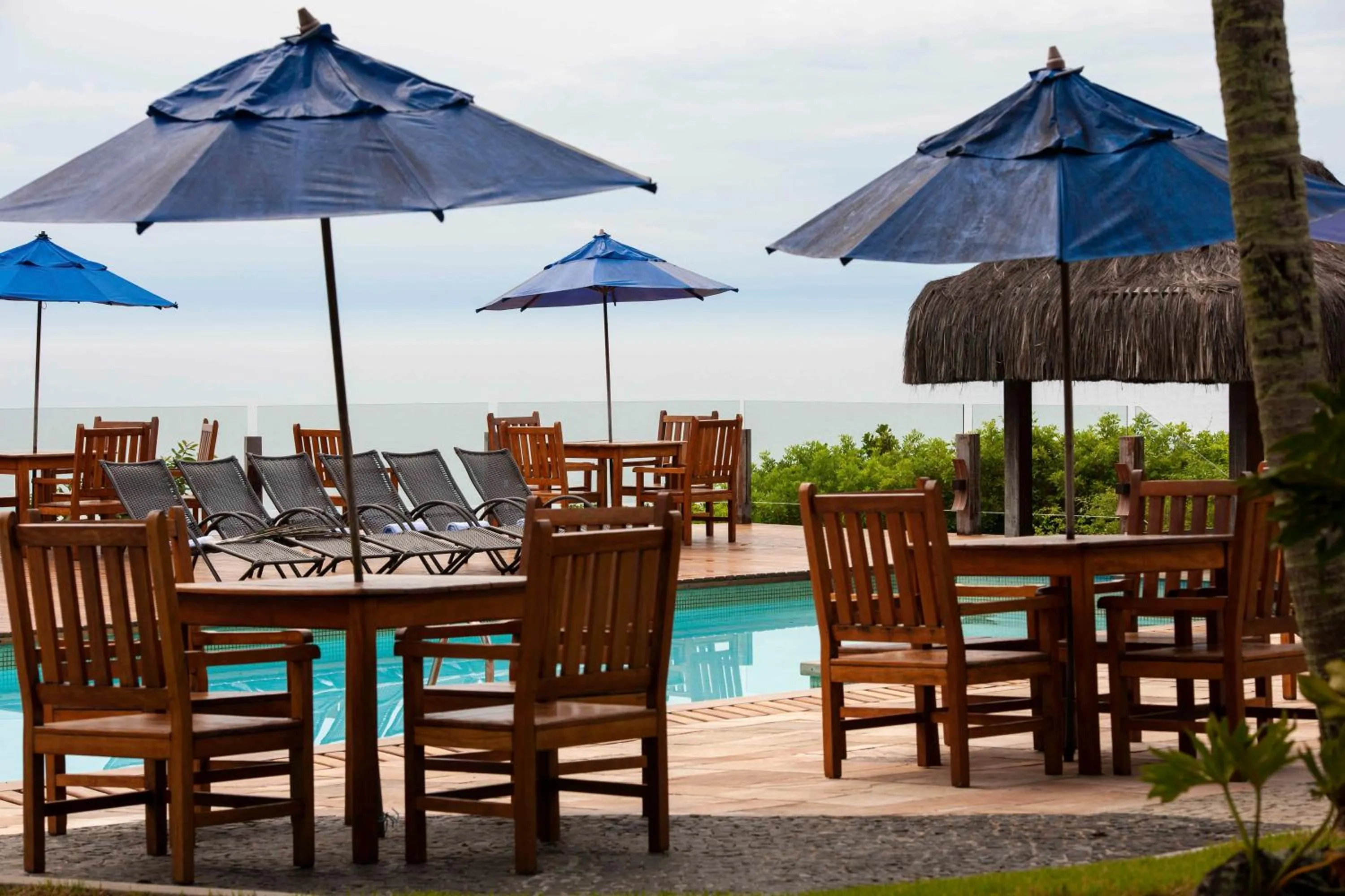 Swimming pool in Hotel Pontal de Ubu
