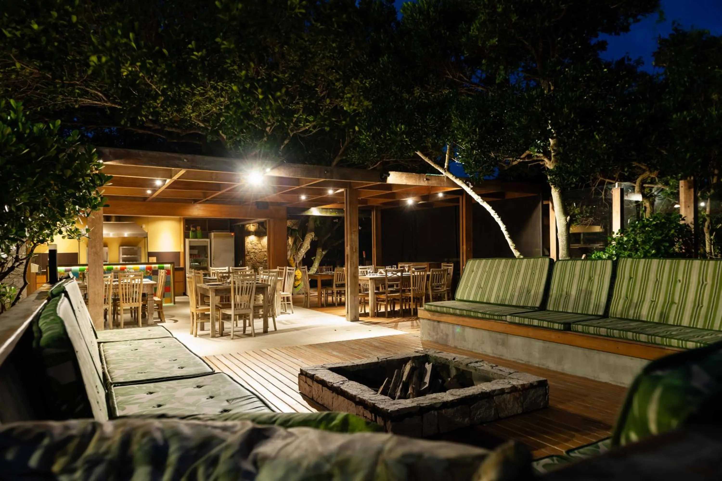 Seating area in Hotel Pontal de Ubu