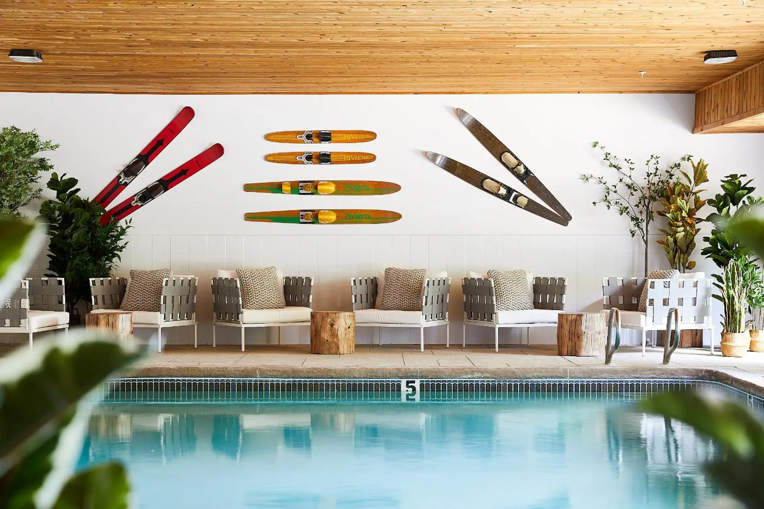 Swimming pool in A Hotel Inn Sunapee Swimming pool in A Hotel Inn Sunapee