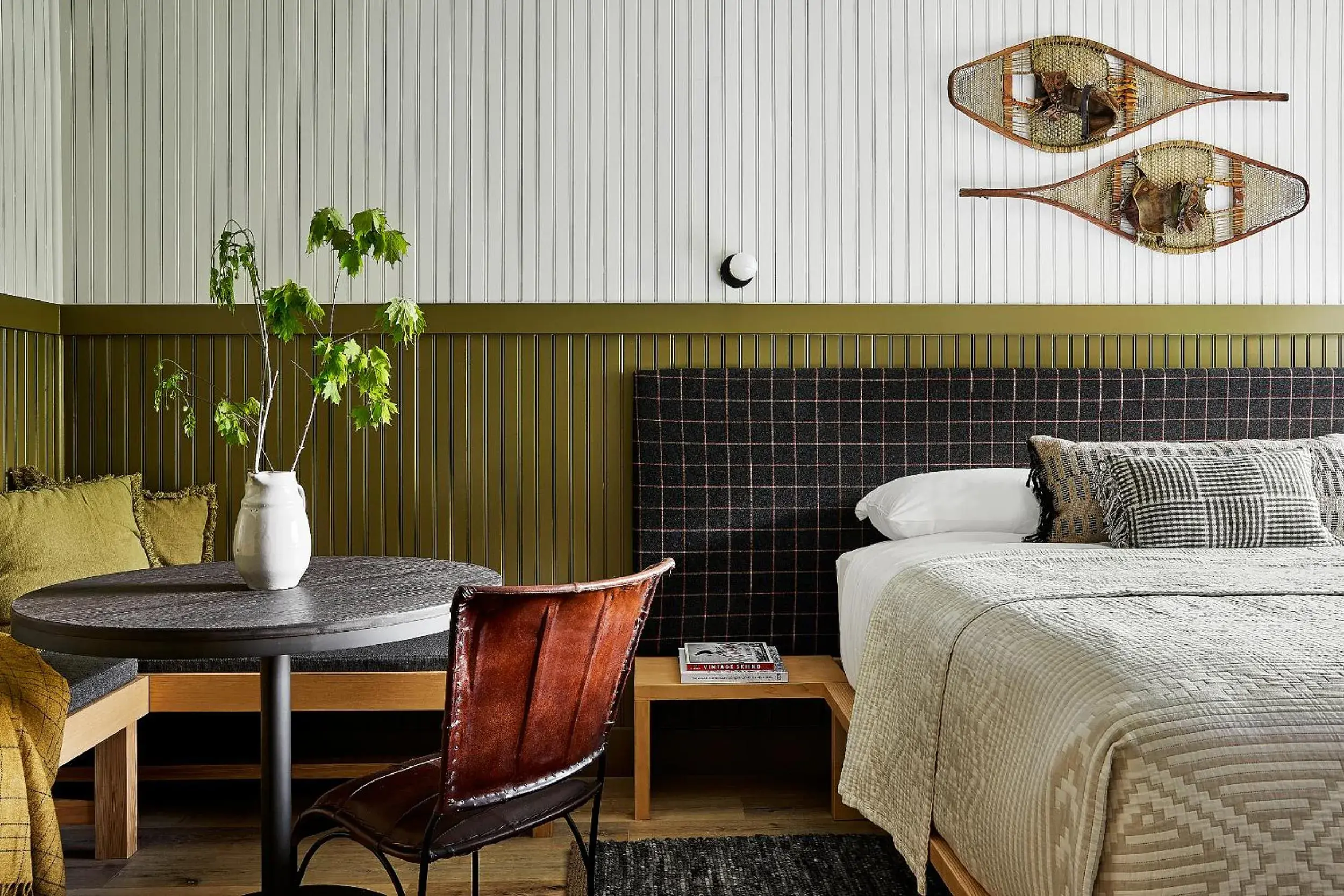 Bedroom in A Hotel Inn Sunapee Bedroom in A Hotel Inn Sunapee