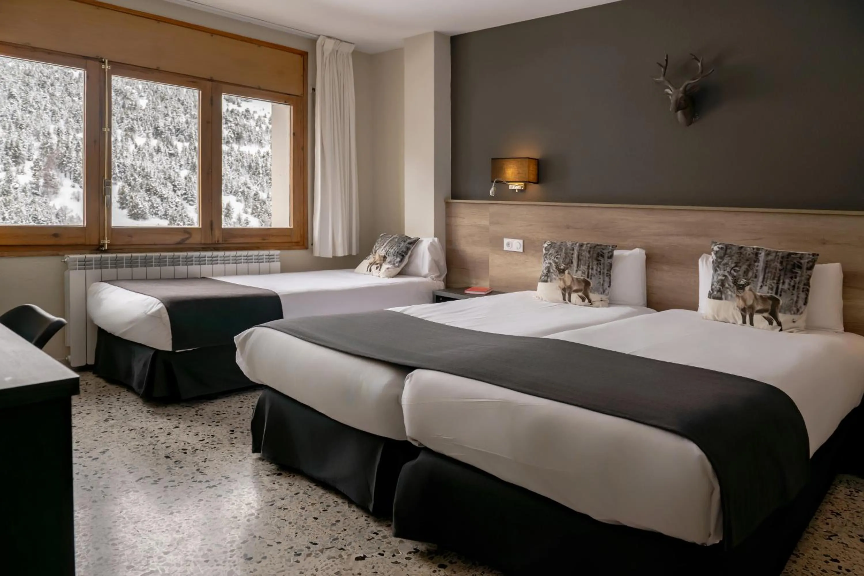 Photo of the whole room in Hotel Austria by Pierre & Vacances