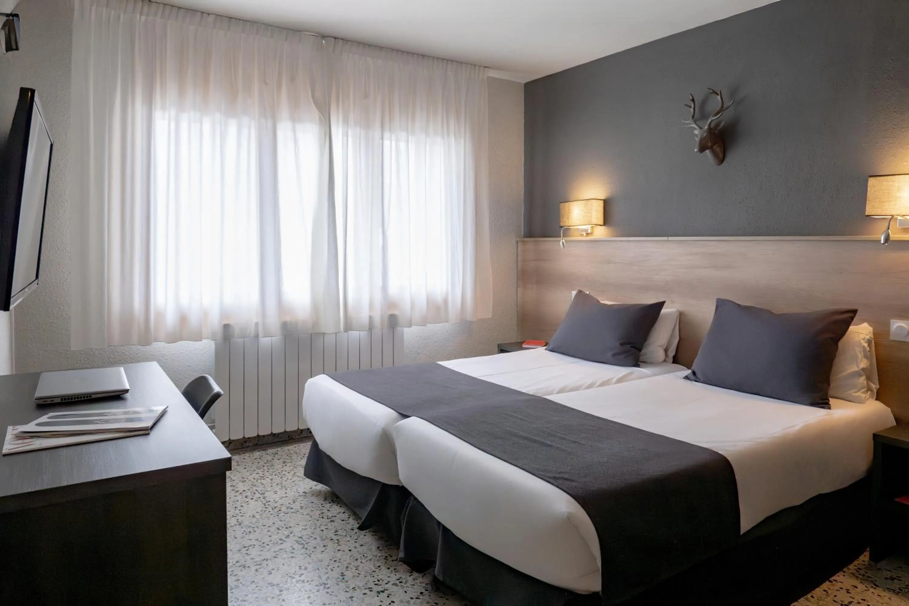 Photo of the whole room in Hotel Austria by Pierre & Vacances