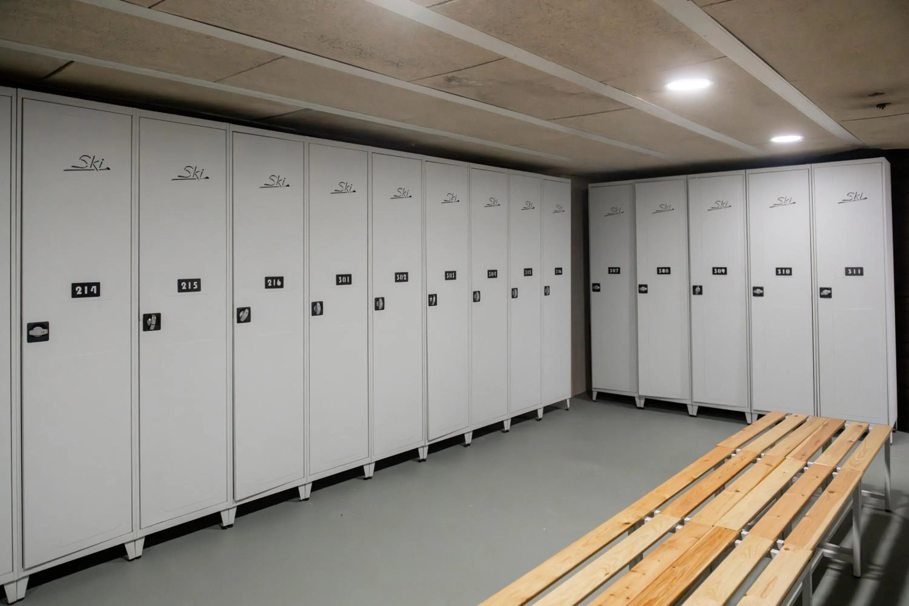 locker in Hotel Austria by Pierre & Vacances