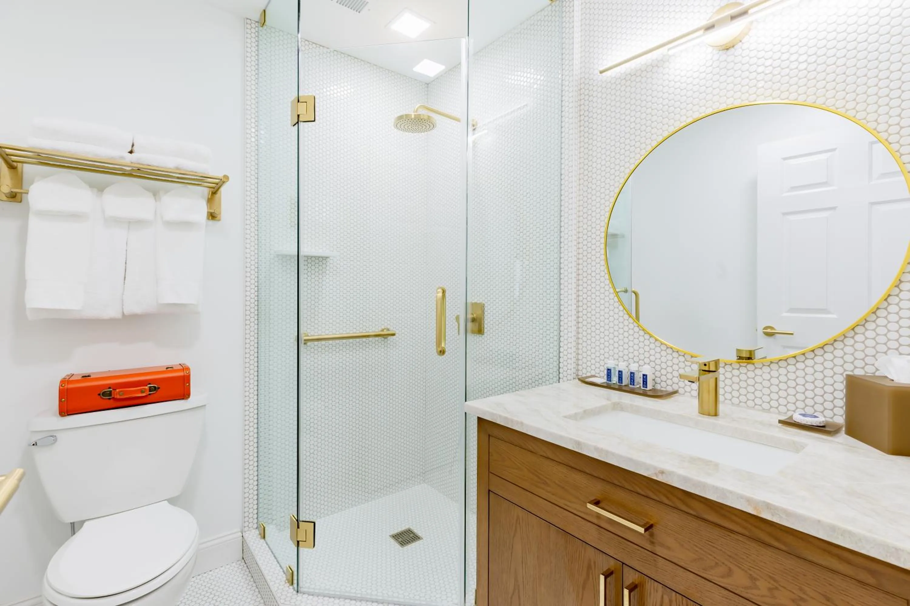 Bathroom in The Beach Club on Madison Avenue