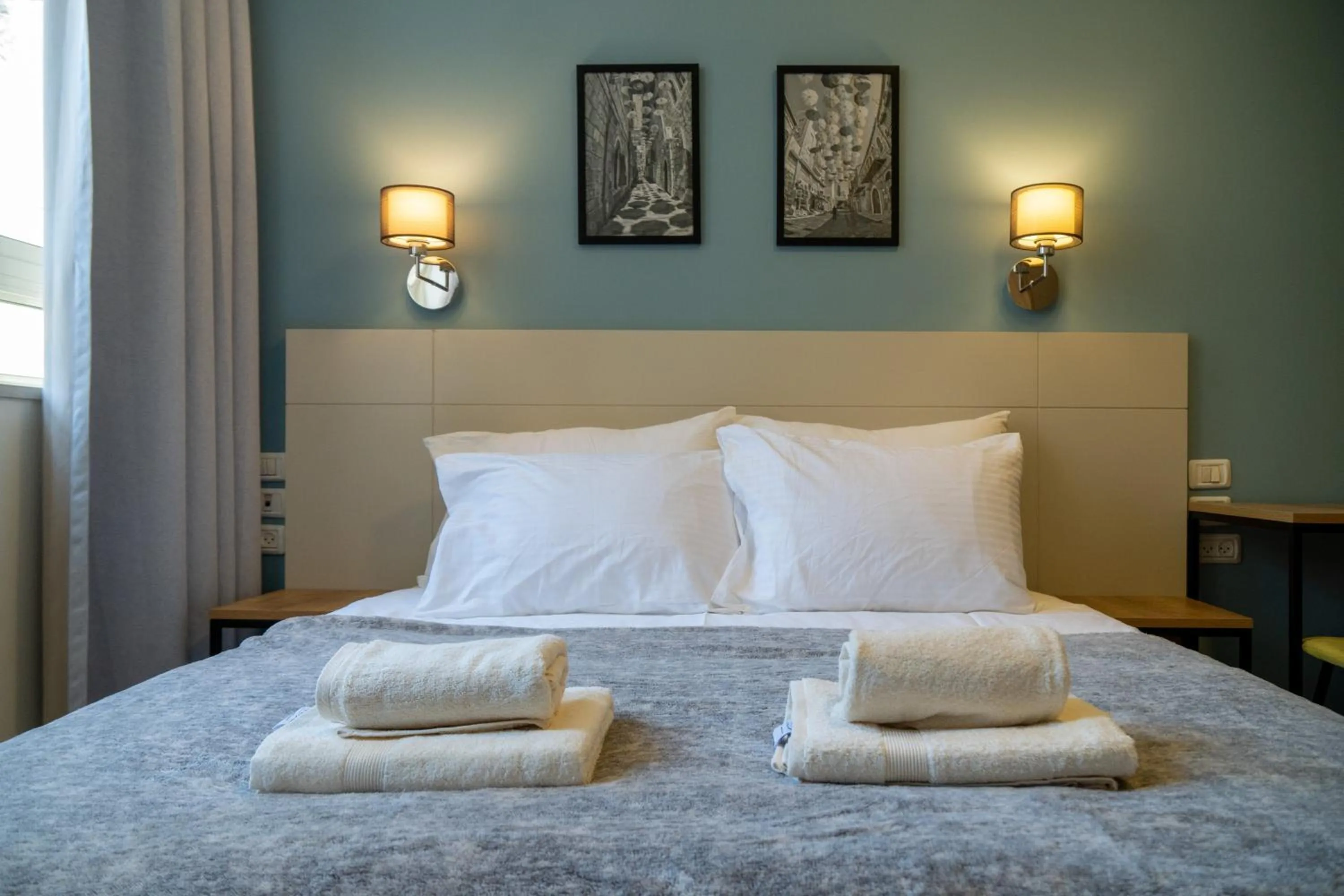 Bed in Shlomtzi Hotel