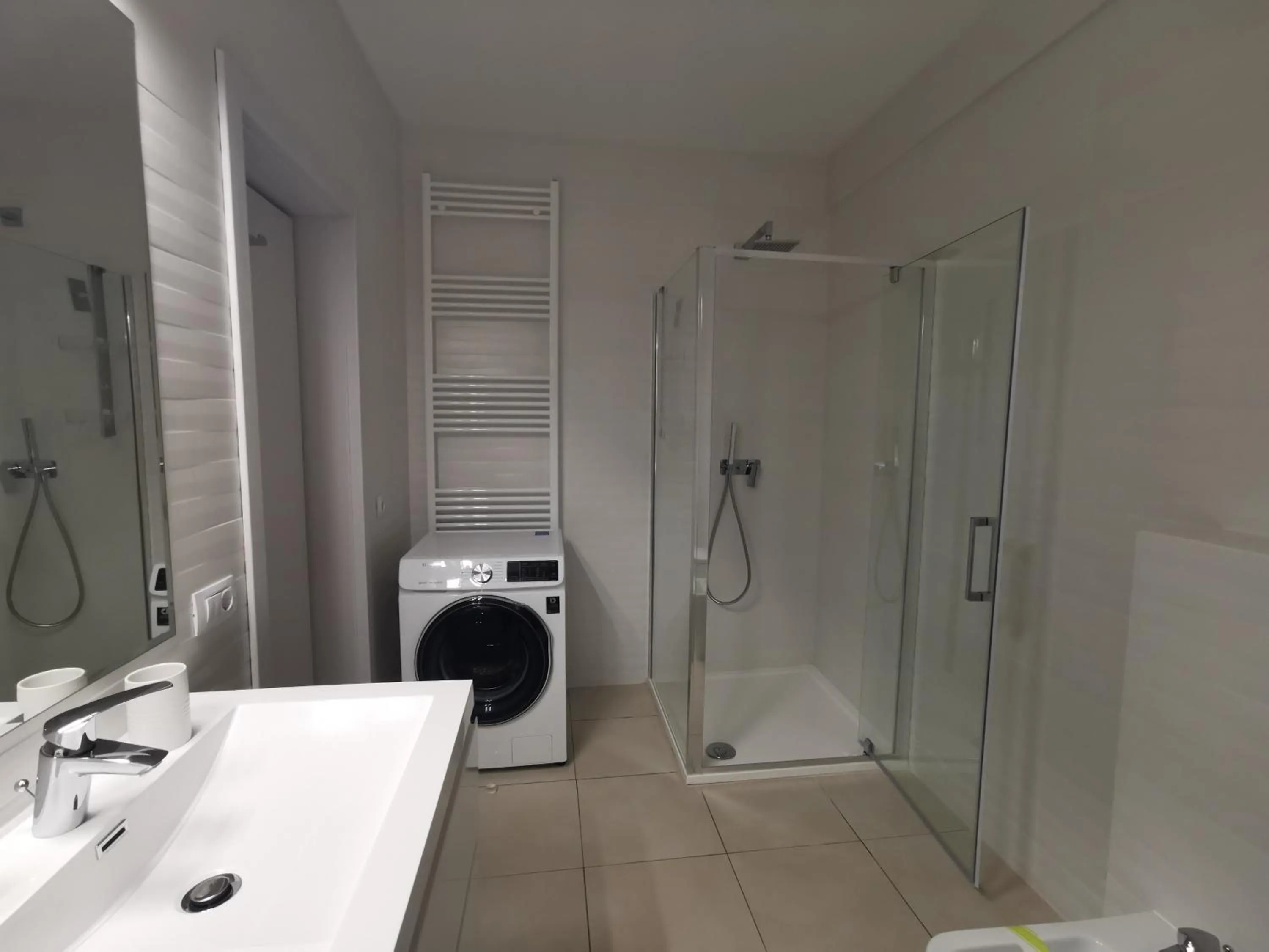 Bathroom in Rose Residence