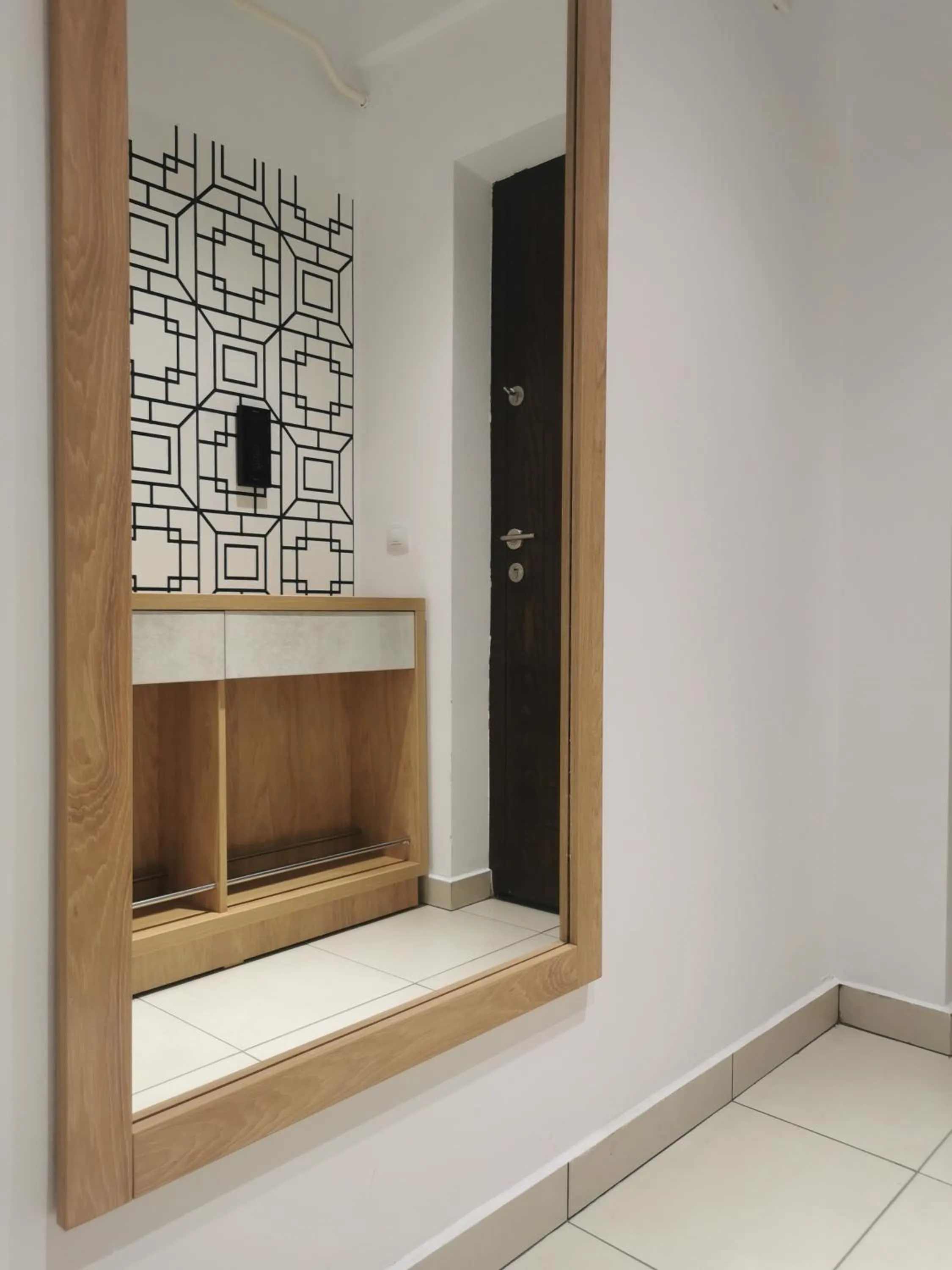 wardrobe in Rose Residence