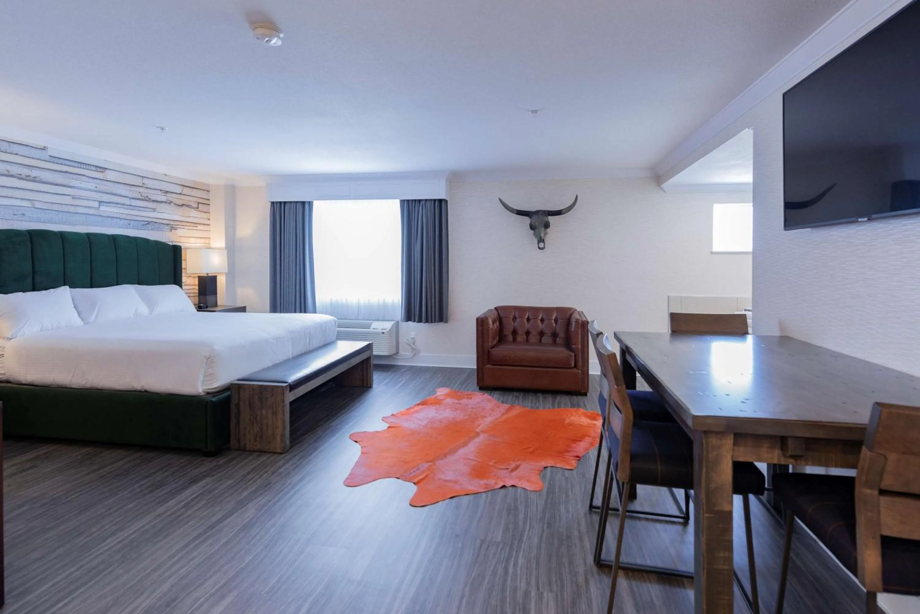 Photo of the whole room, Bed in Prestige Treasure Cove Resort