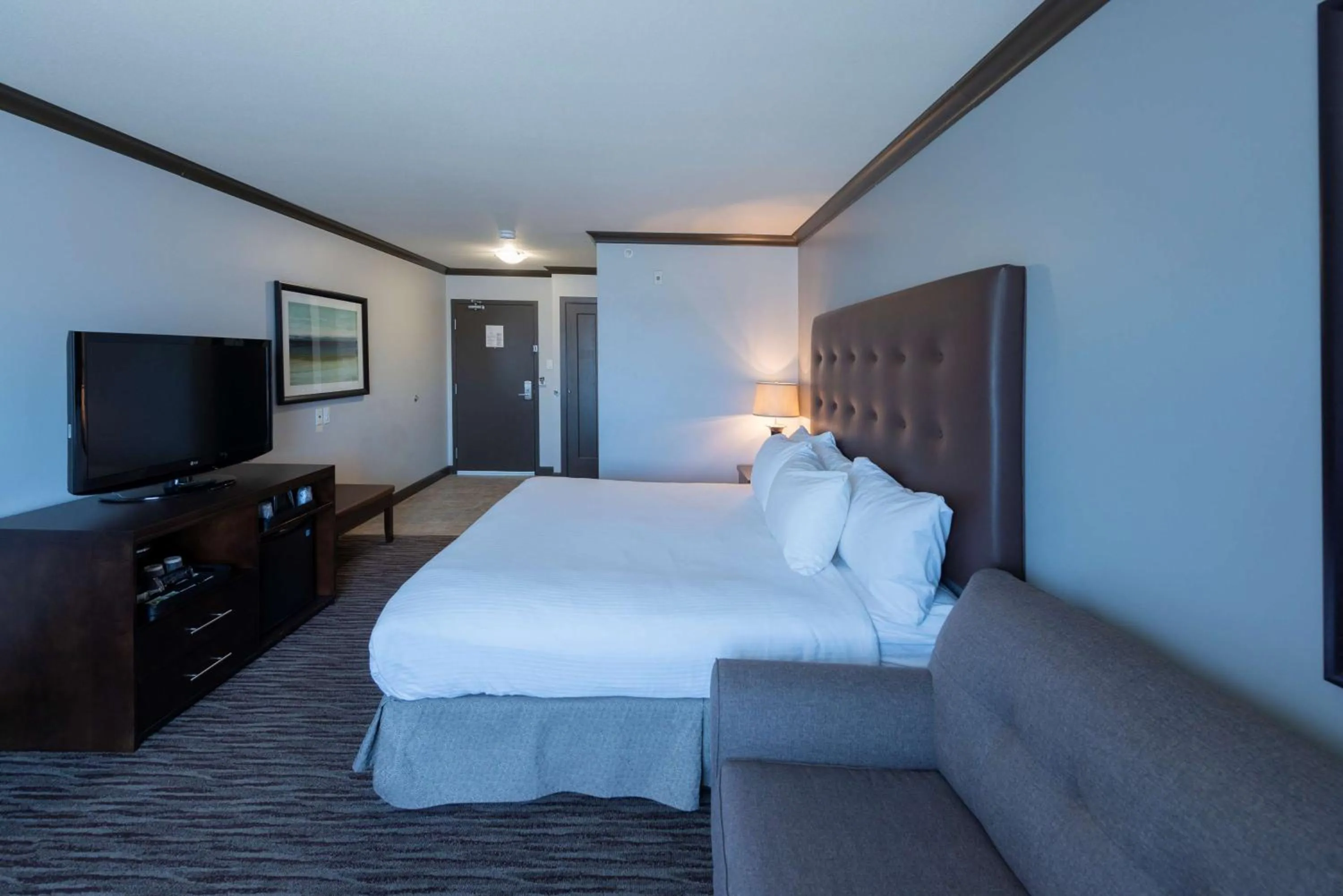 Bedroom, Bed in Prestige Treasure Cove Resort