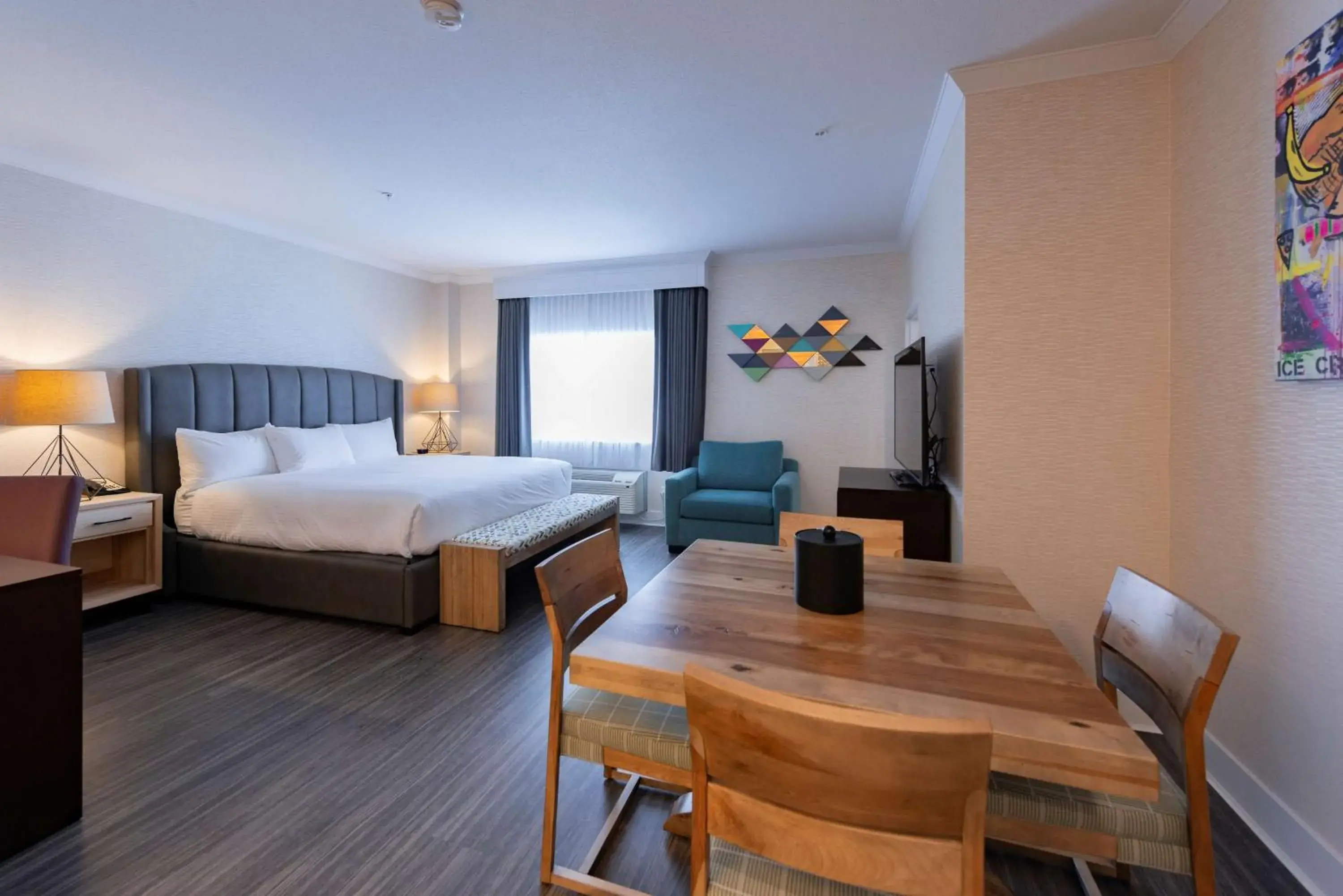 Family Room in Prestige Treasure Cove Resort Family Room in Prestige Treasure Cove Resort