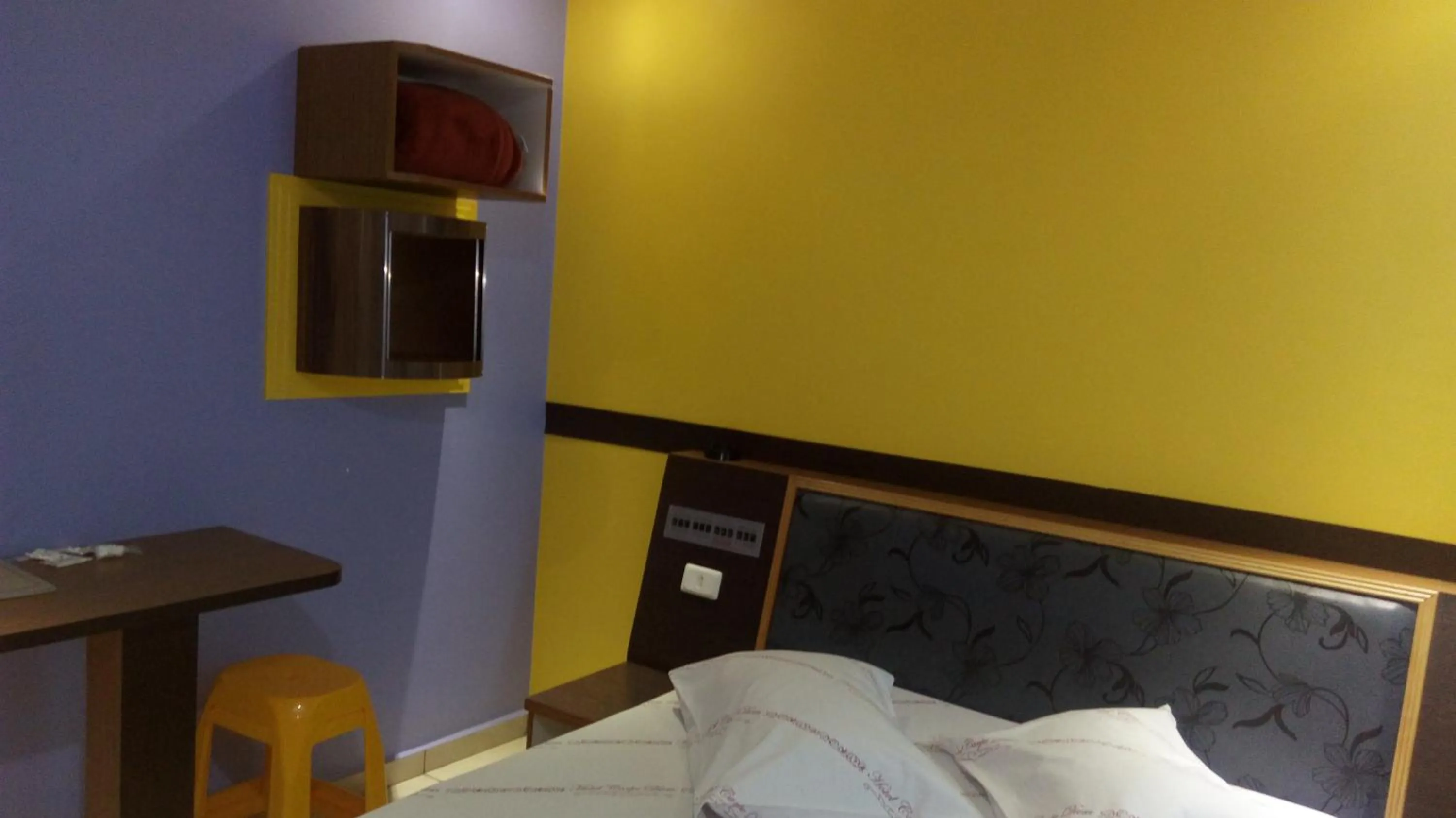 Bed in Hotel Carpe Diem