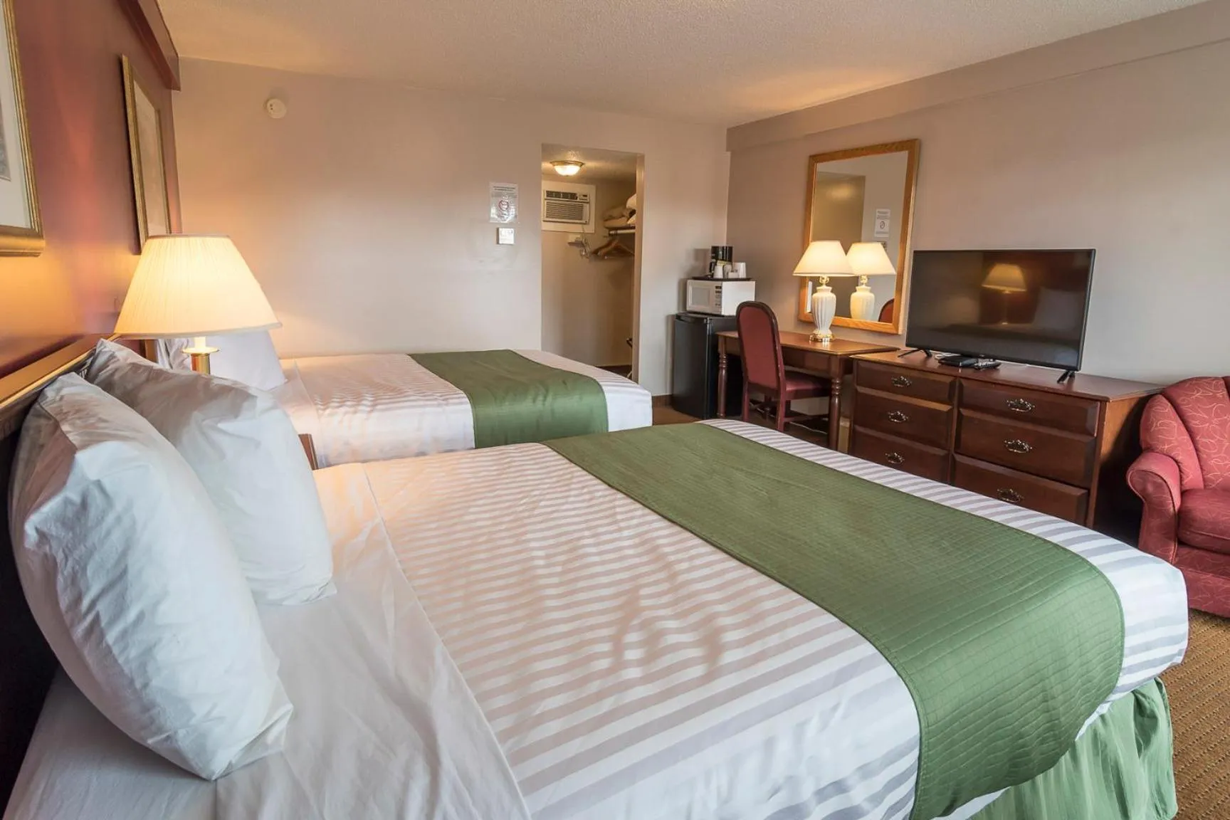 Bed in Port Augusta Inn