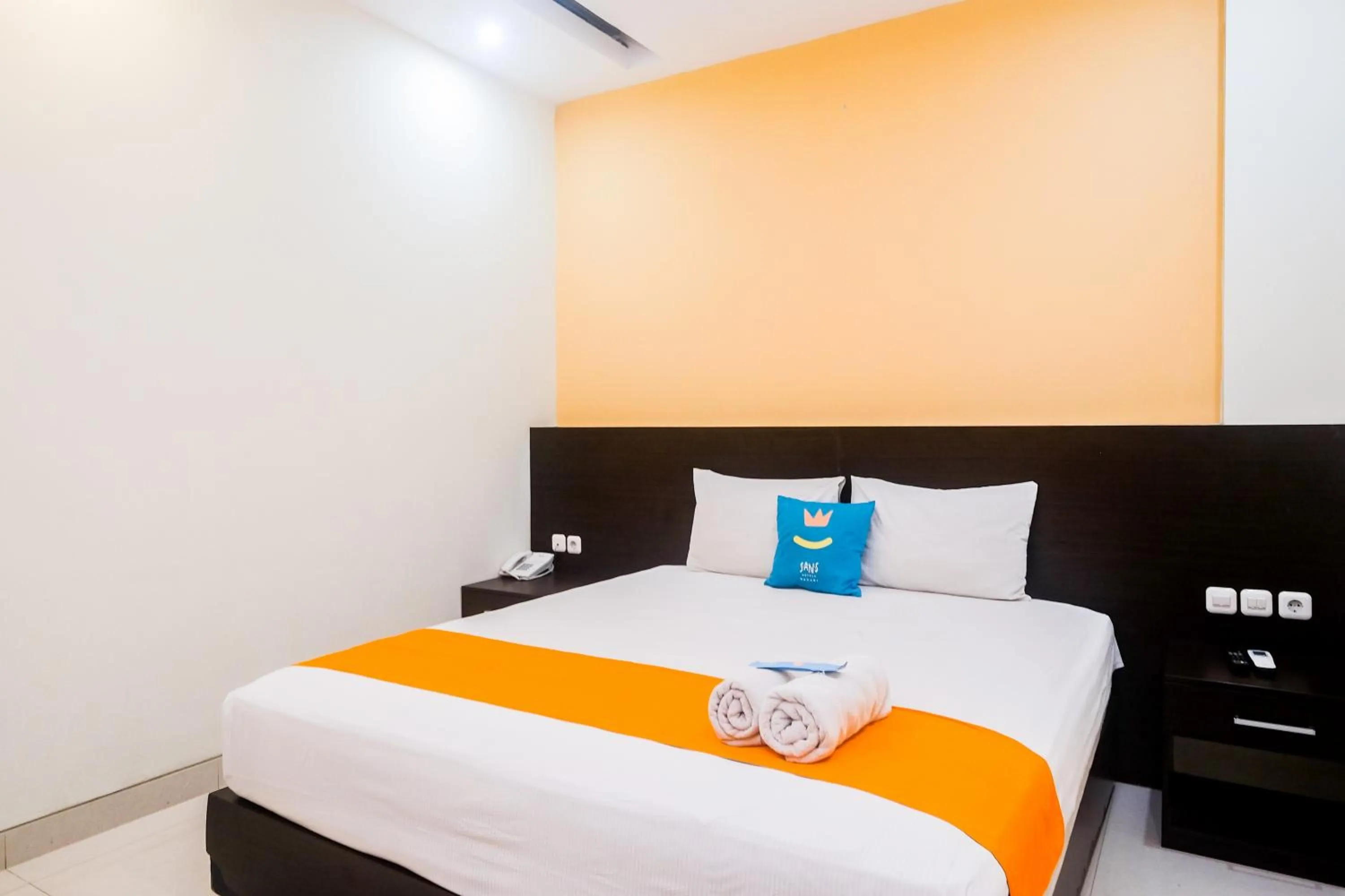 Bedroom, Bed in Sans Hotel Nagari Malioboro