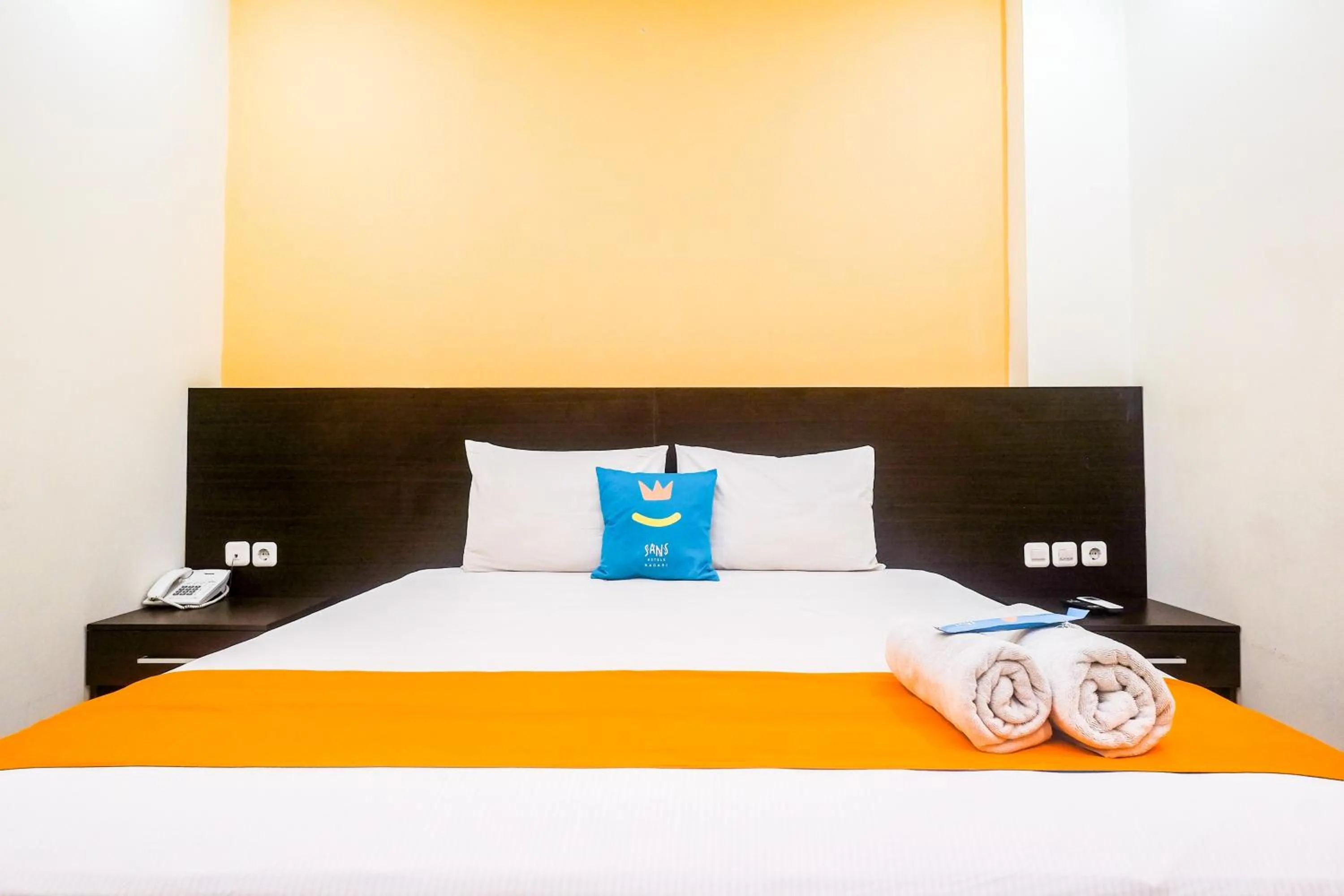 Bedroom, Bed in Sans Hotel Nagari Malioboro