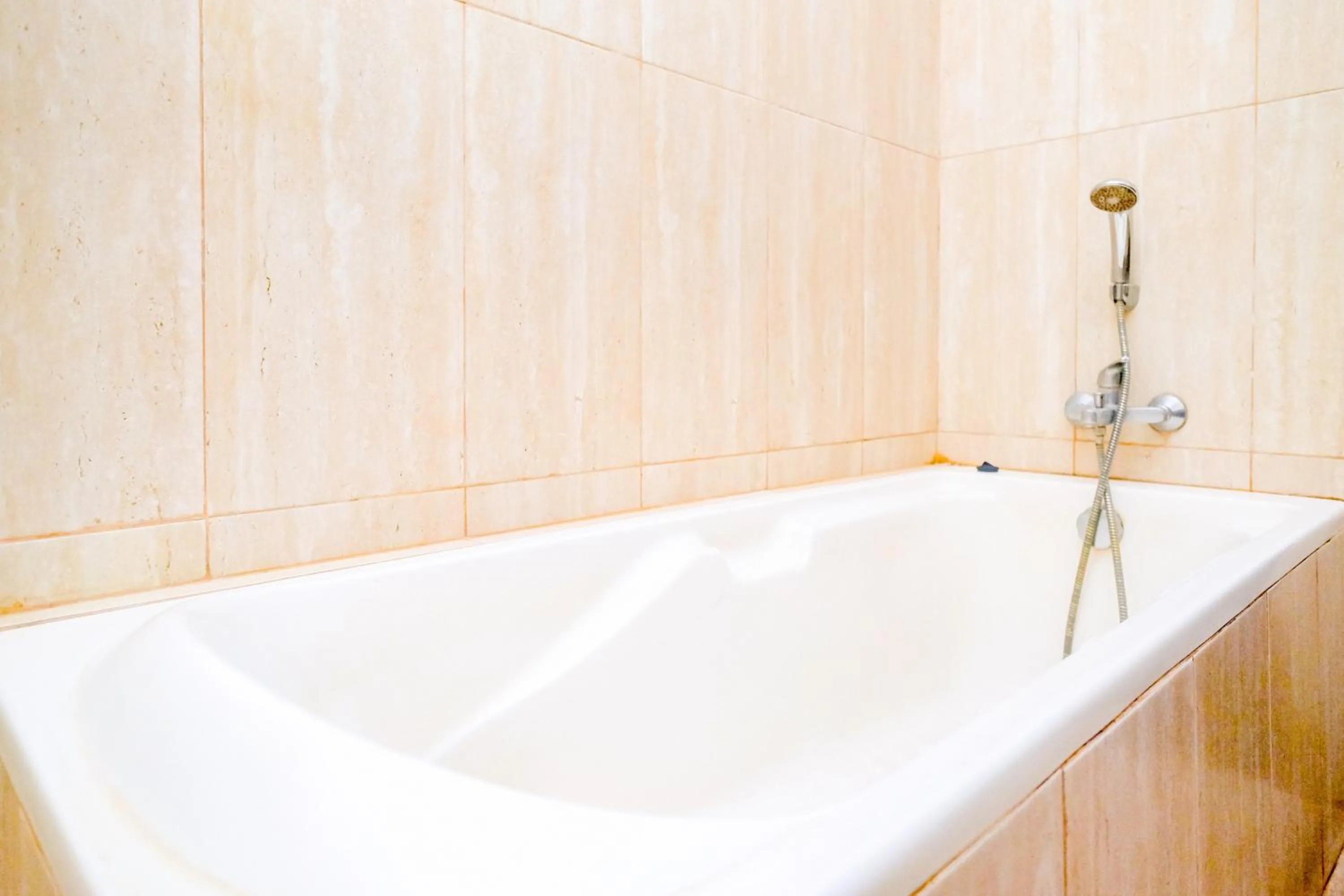 Bathroom in Sans Hotel Nagari Malioboro