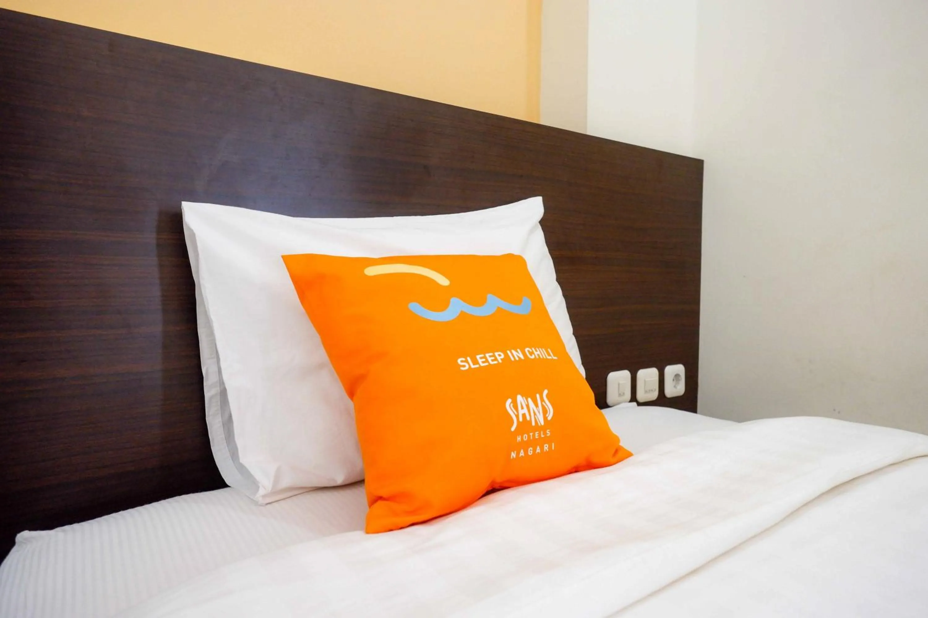 Bedroom, Bed in Sans Hotel Nagari Malioboro