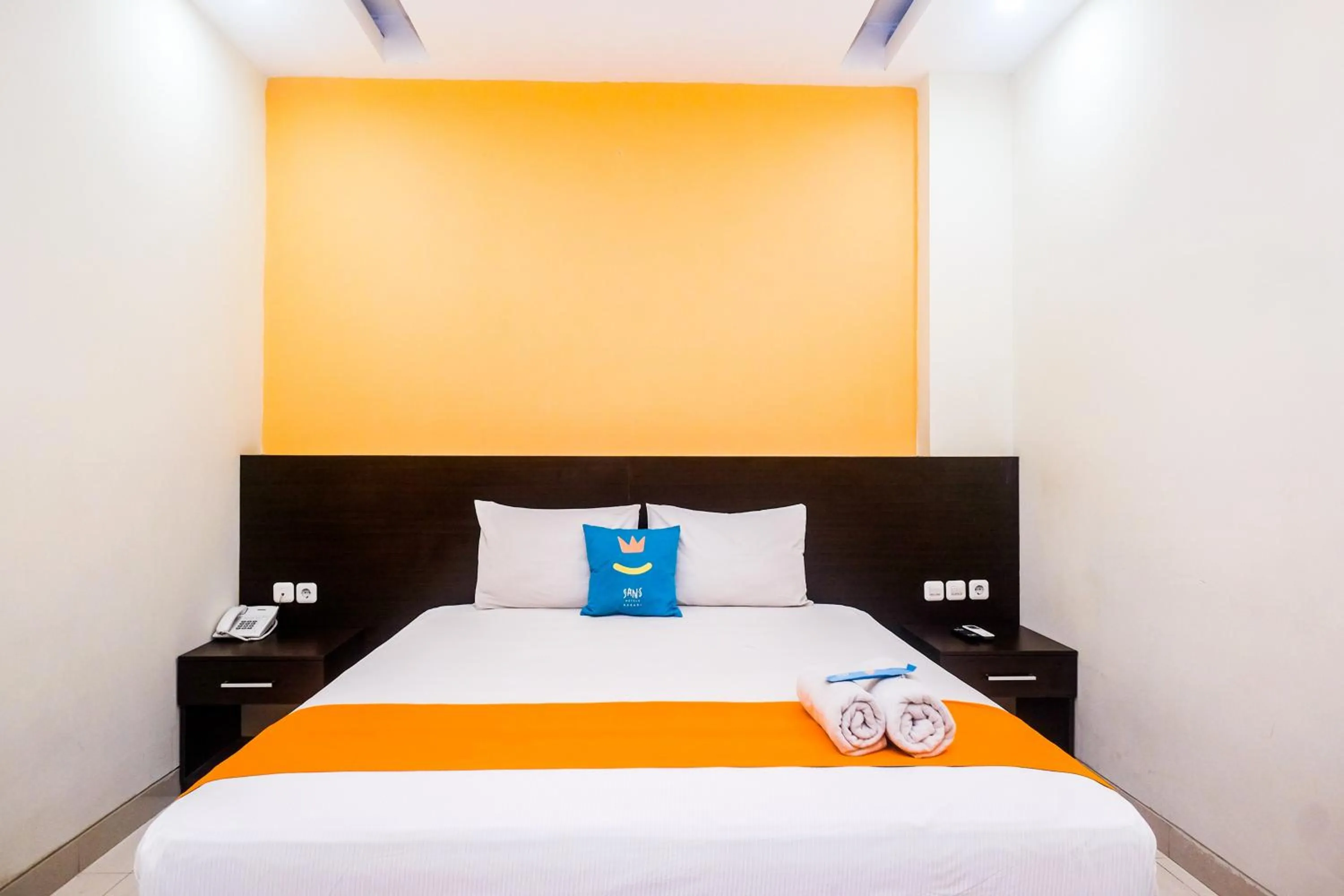 Bedroom, Bed in Sans Hotel Nagari Malioboro