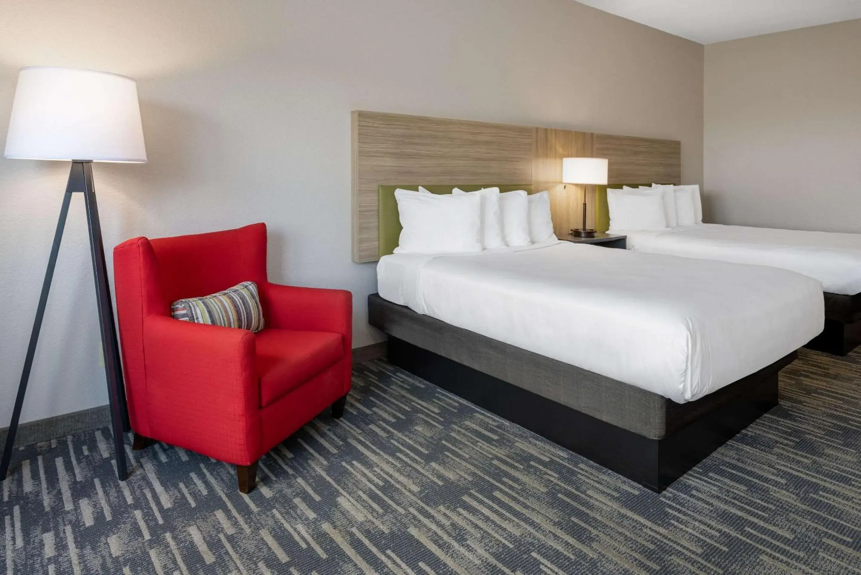 Bedroom, Bed in Country Inn & Suites by Radisson, Valdosta, GA Bedroom, Bed in Country Inn & Suites by Radisson, Valdosta, GA