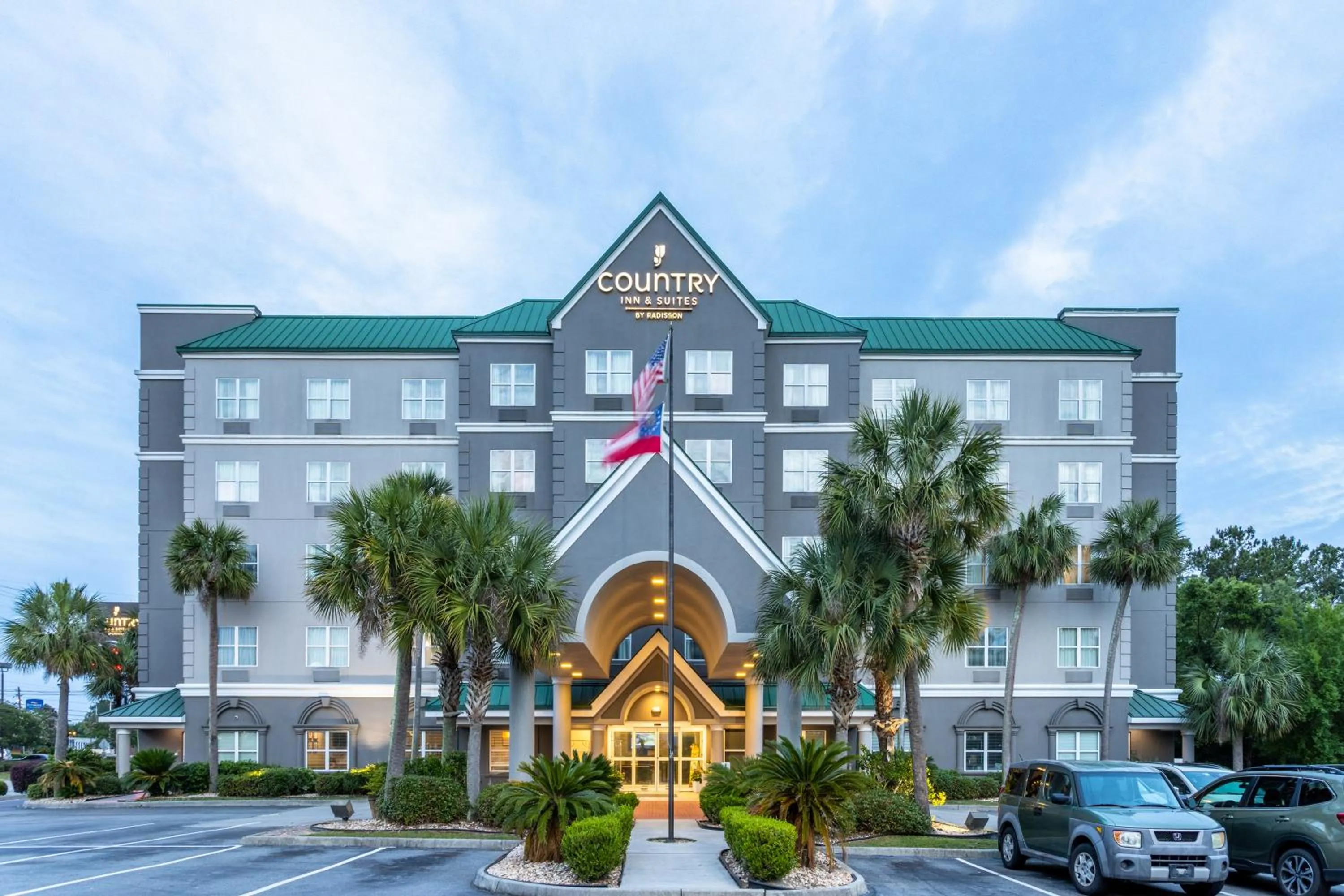 Property building in Country Inn & Suites by Radisson, Valdosta, GA