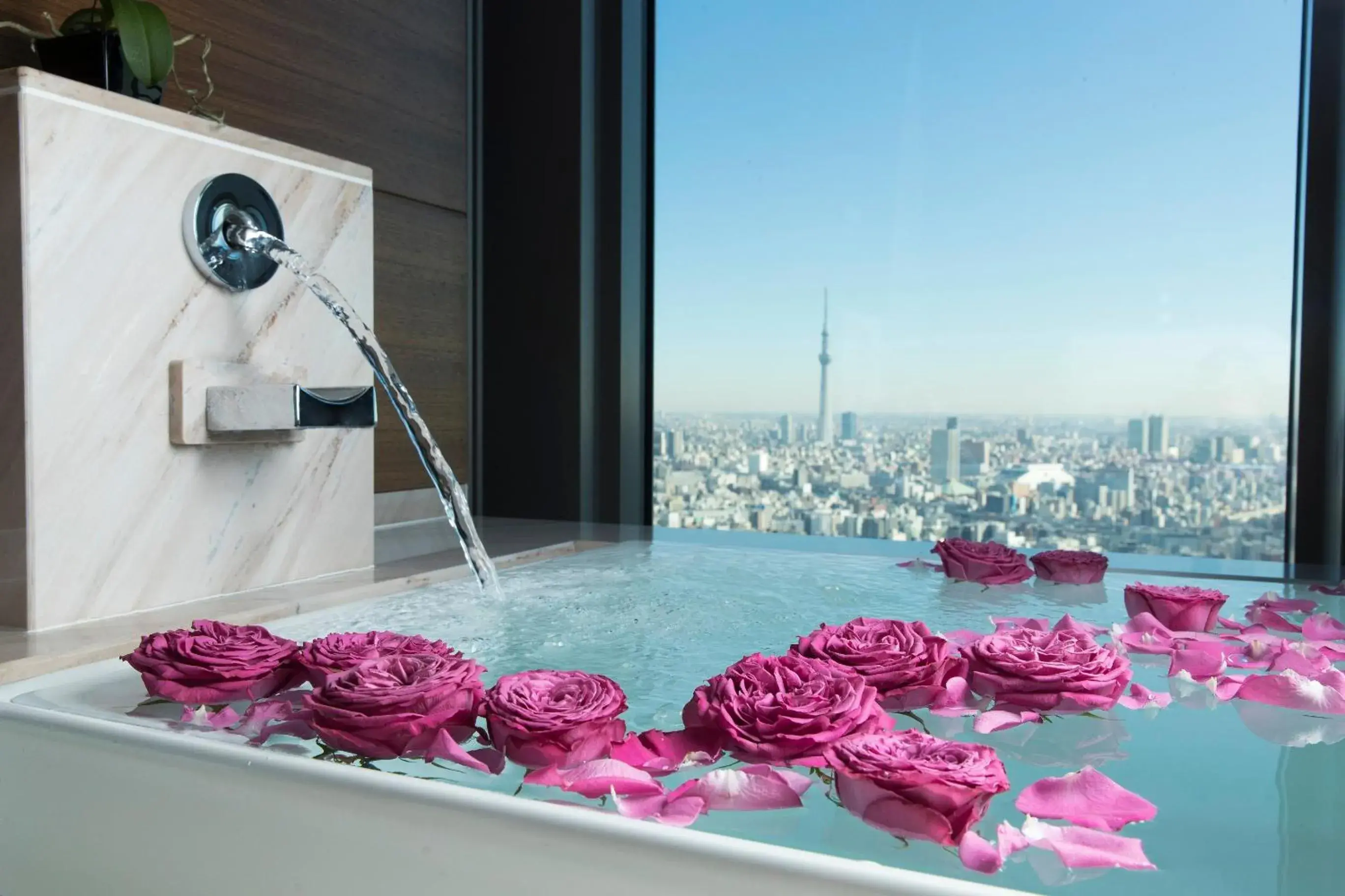 Spa and wellness centre/facilities in Mandarin Oriental, Tokyo Spa and wellness centre/facilities in Mandarin Oriental, Tokyo