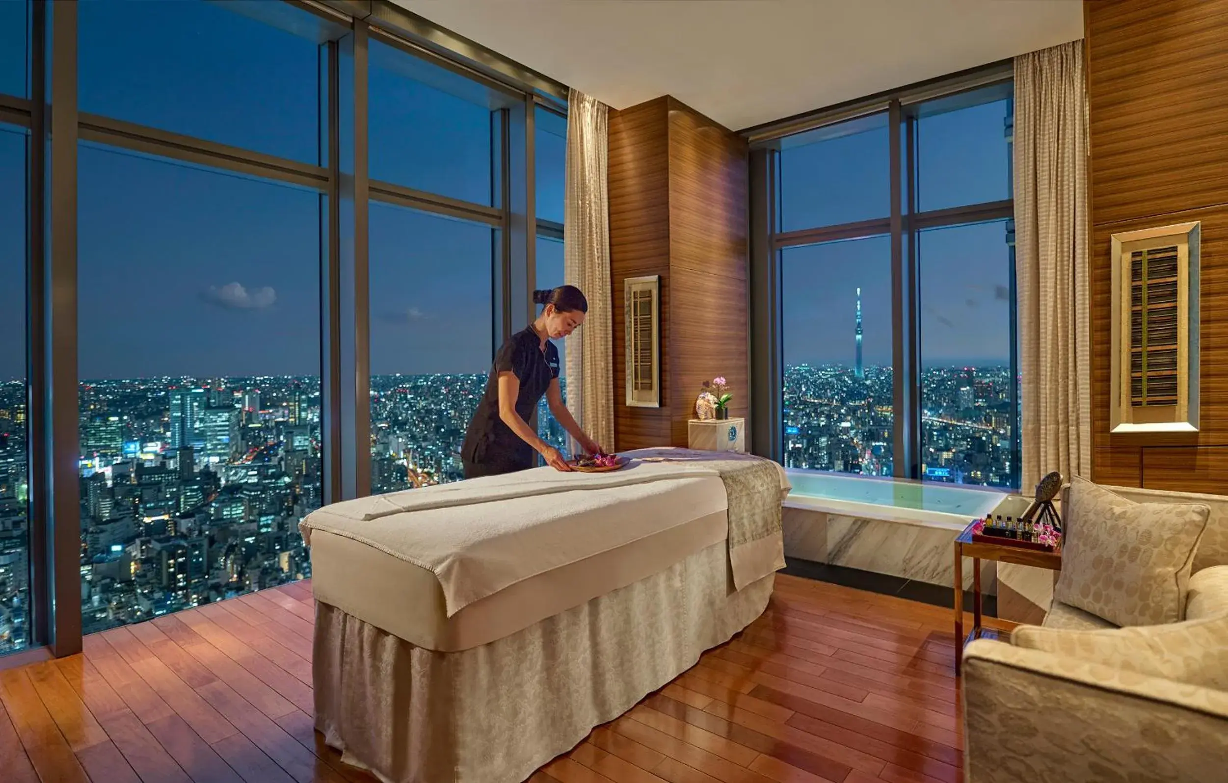 Spa and wellness centre/facilities, Bed in Mandarin Oriental, Tokyo Spa and wellness centre/facilities, Bed in Mandarin Oriental, Tokyo