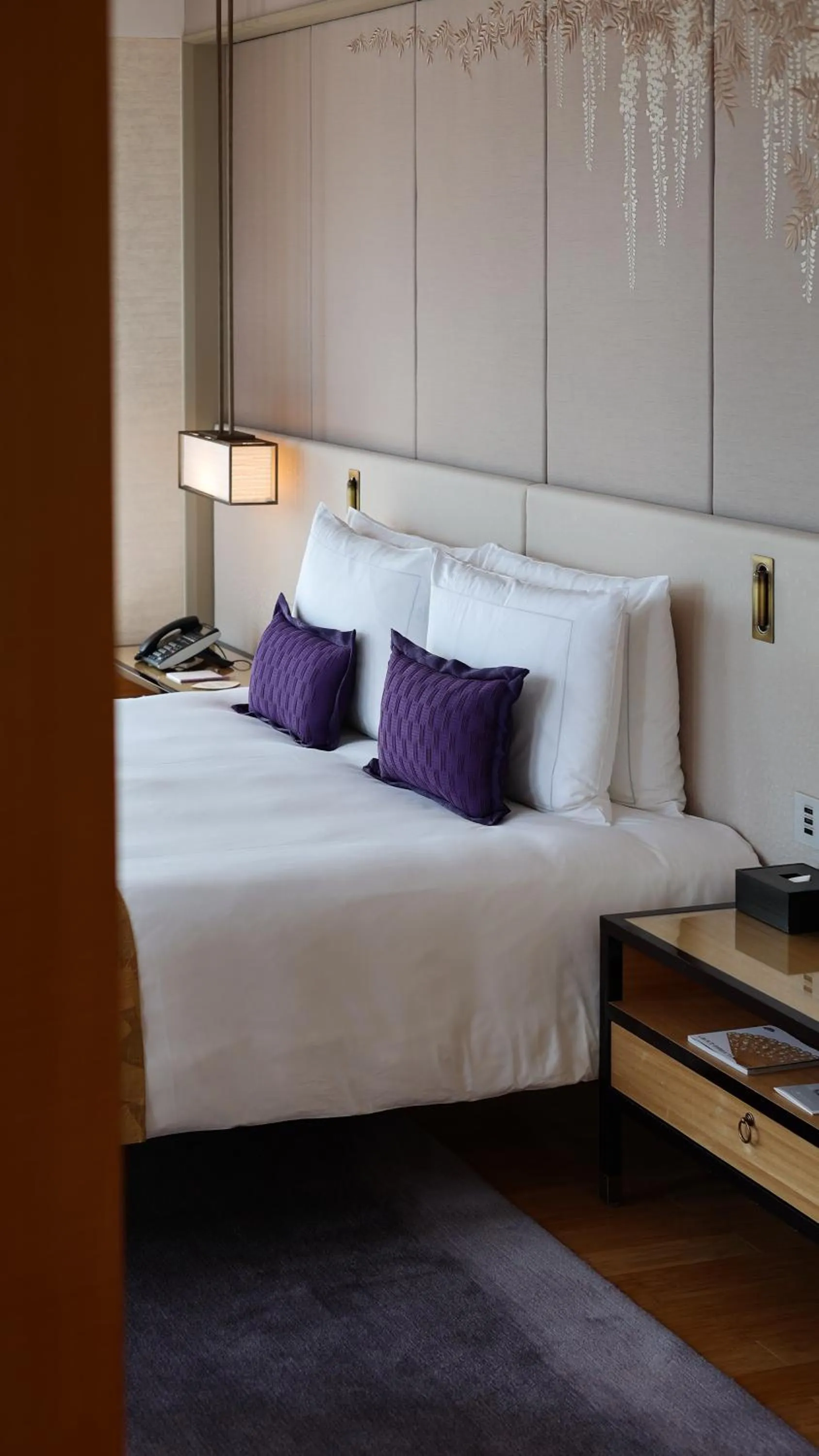 Bedroom, Bed in Mandarin Oriental, Tokyo