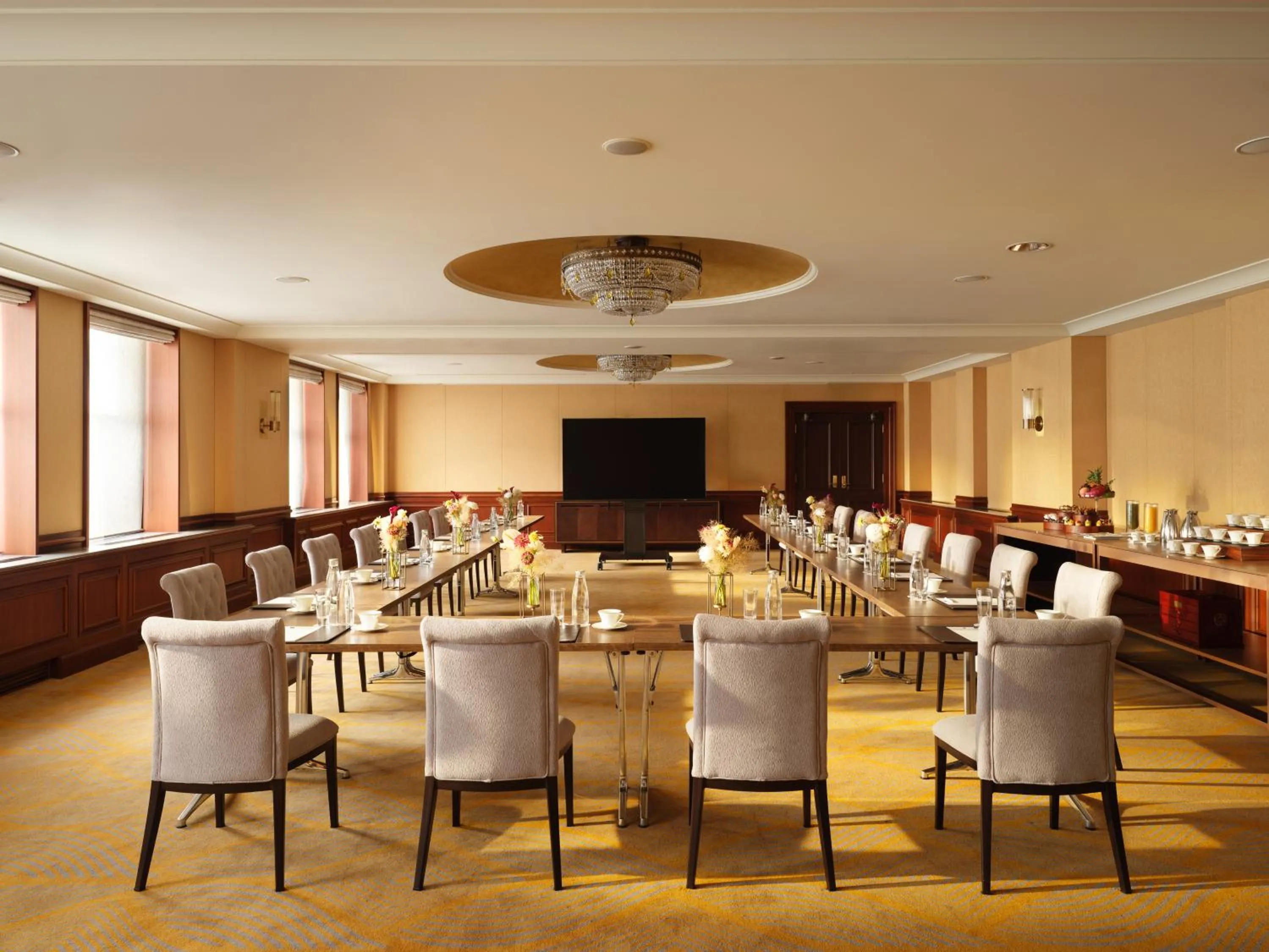 Meeting/conference room in Mandarin Oriental, Tokyo