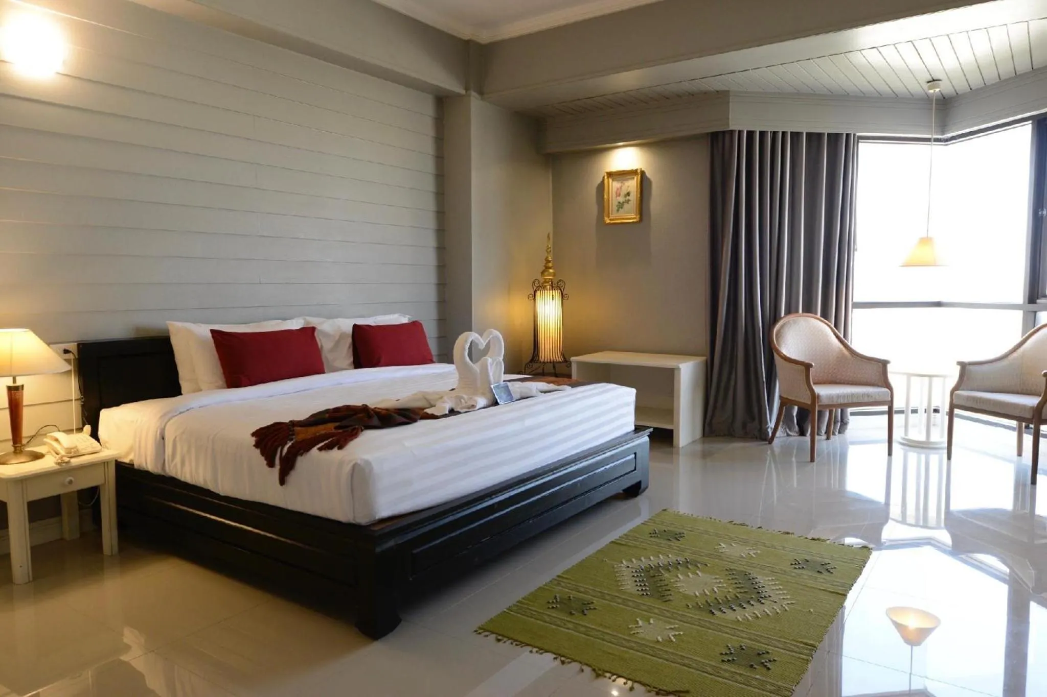 Bed in Napalai Hotel