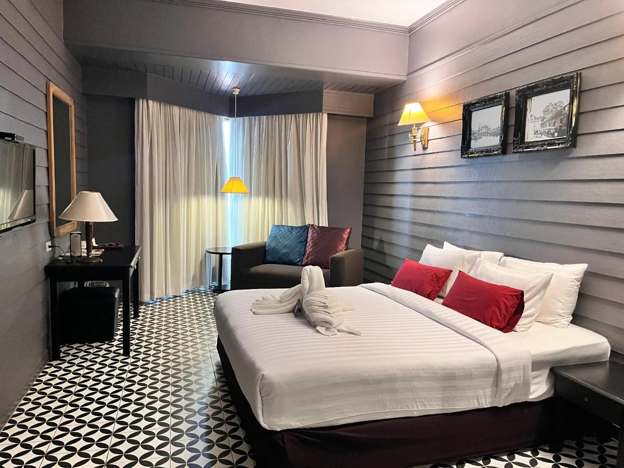 Bed in Napalai Hotel