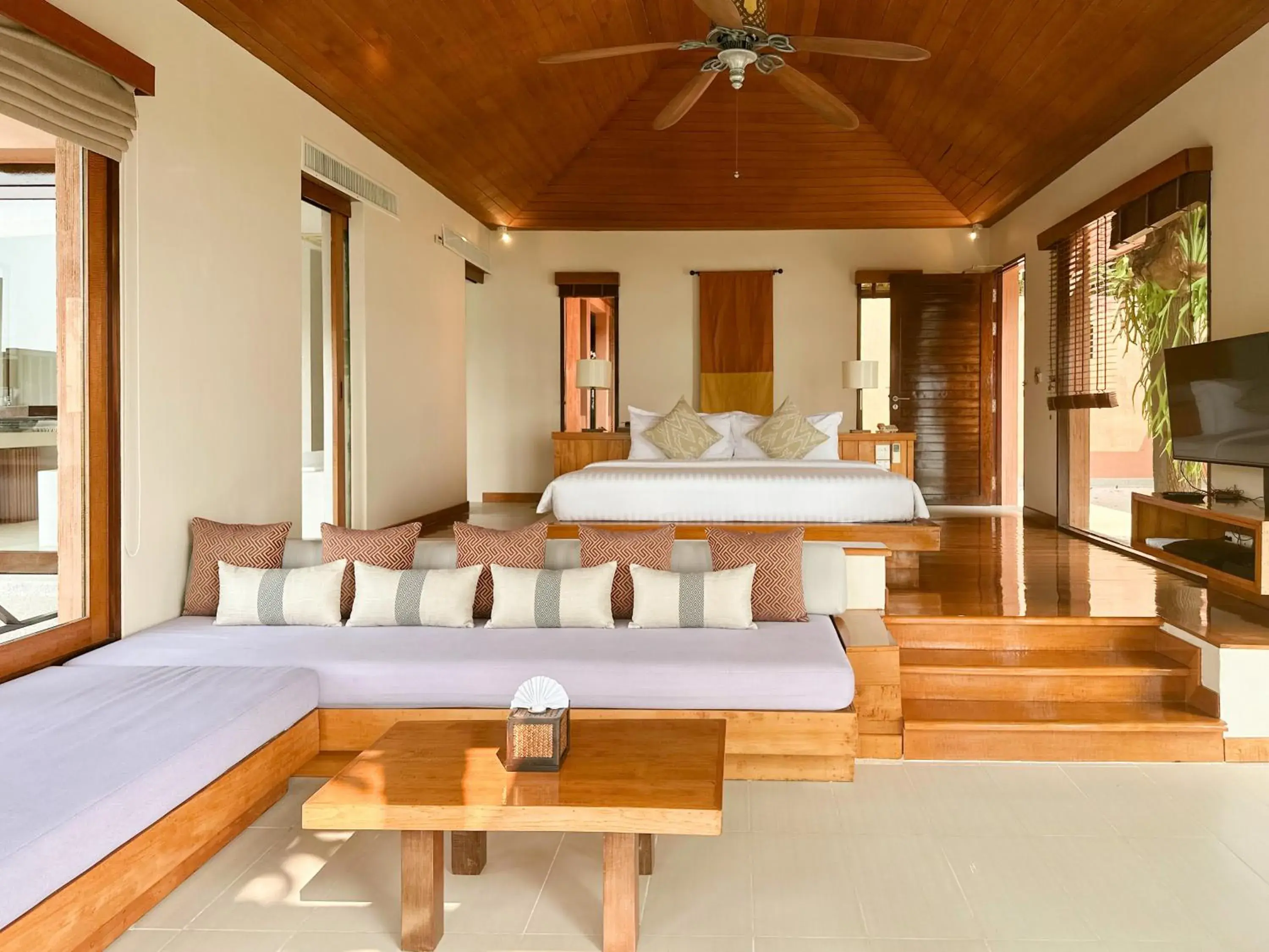 TV and multimedia, Bed in Korsiri Pool Villas TV and multimedia, Bed in Korsiri Pool Villas