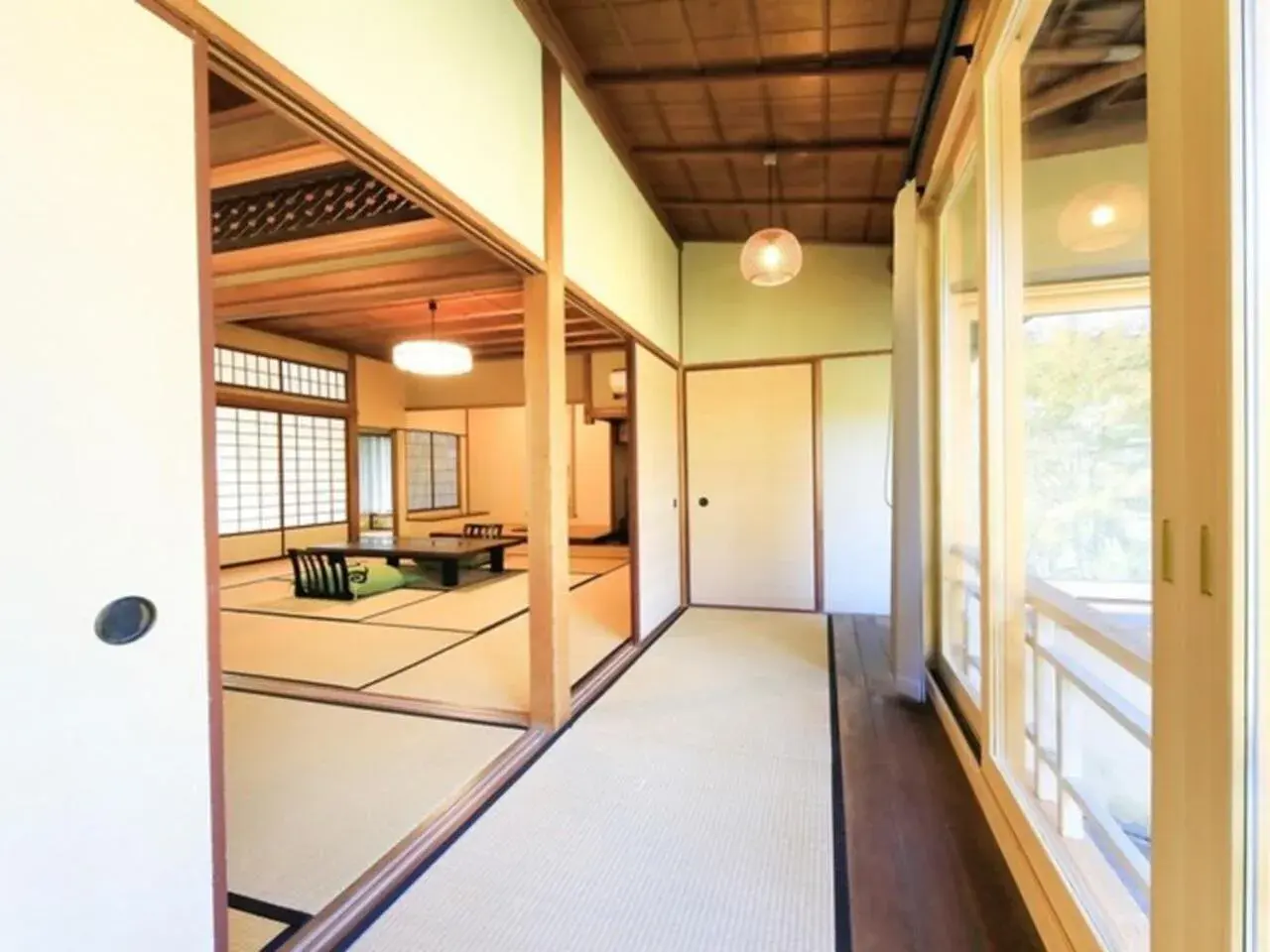 Photo of the whole room in Arai Ryokan Photo of the whole room in Arai Ryokan