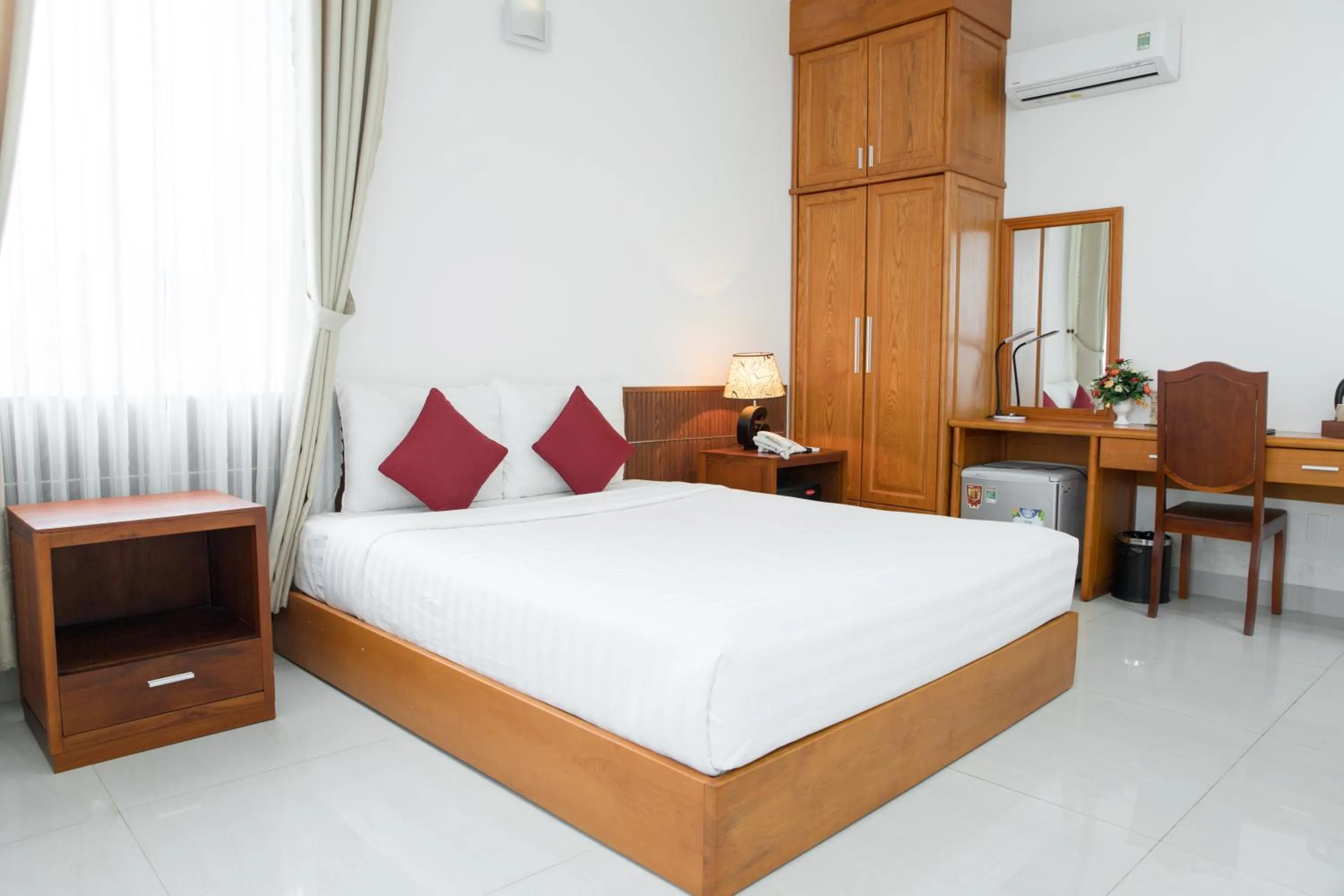 Bedroom, Bed in Hapyson