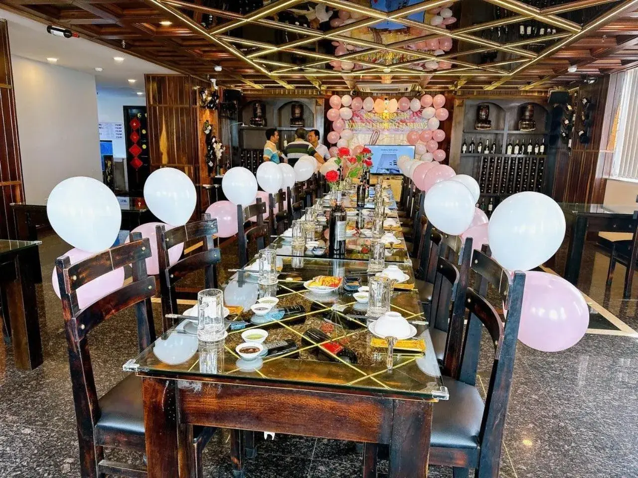 Restaurant/places to eat in Hapyson Restaurant/places to eat in Hapyson